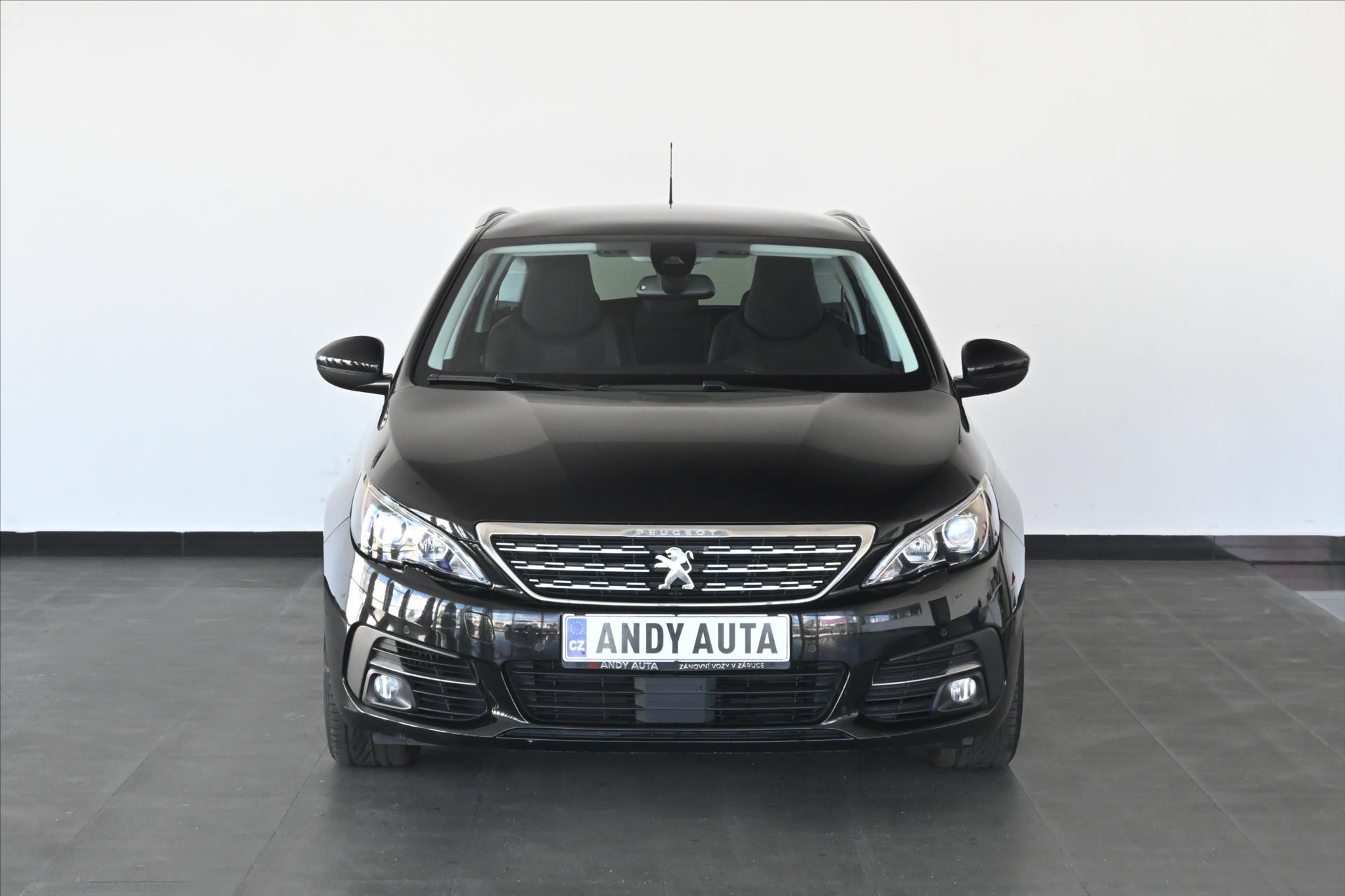 Main photo of the car Peugeot 308 1.5 BlueHDi 96 kW Allure Warranty up to 5 years (3)