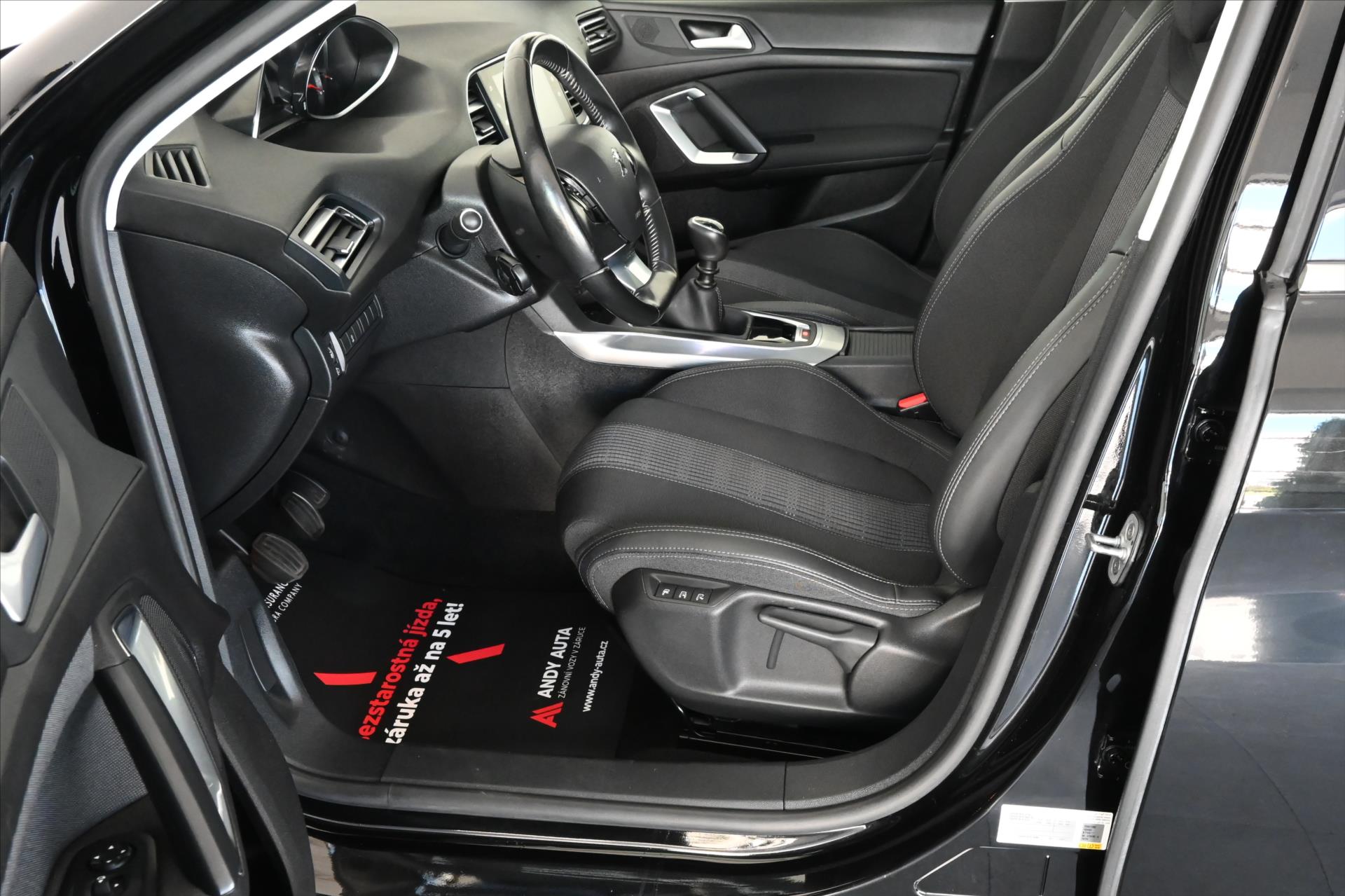 Main photo of the car Peugeot 308 1.5 BlueHDi 96 kW Allure Warranty up to 5 years (10)