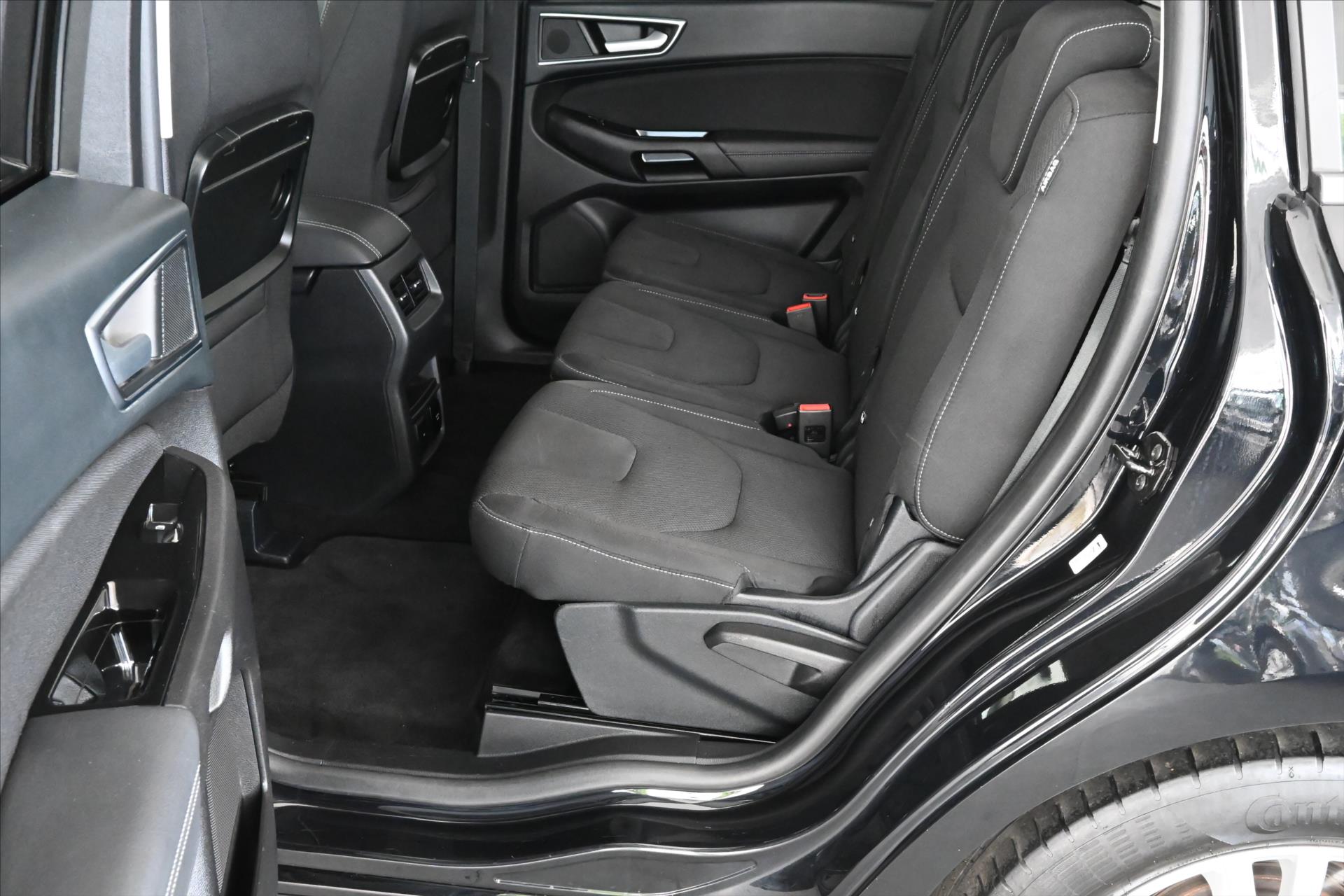 Main photo of the car Ford S-Max 2.0 EcoBlue 140 kW AT8 Titanium Warranty up to 5 years (11)