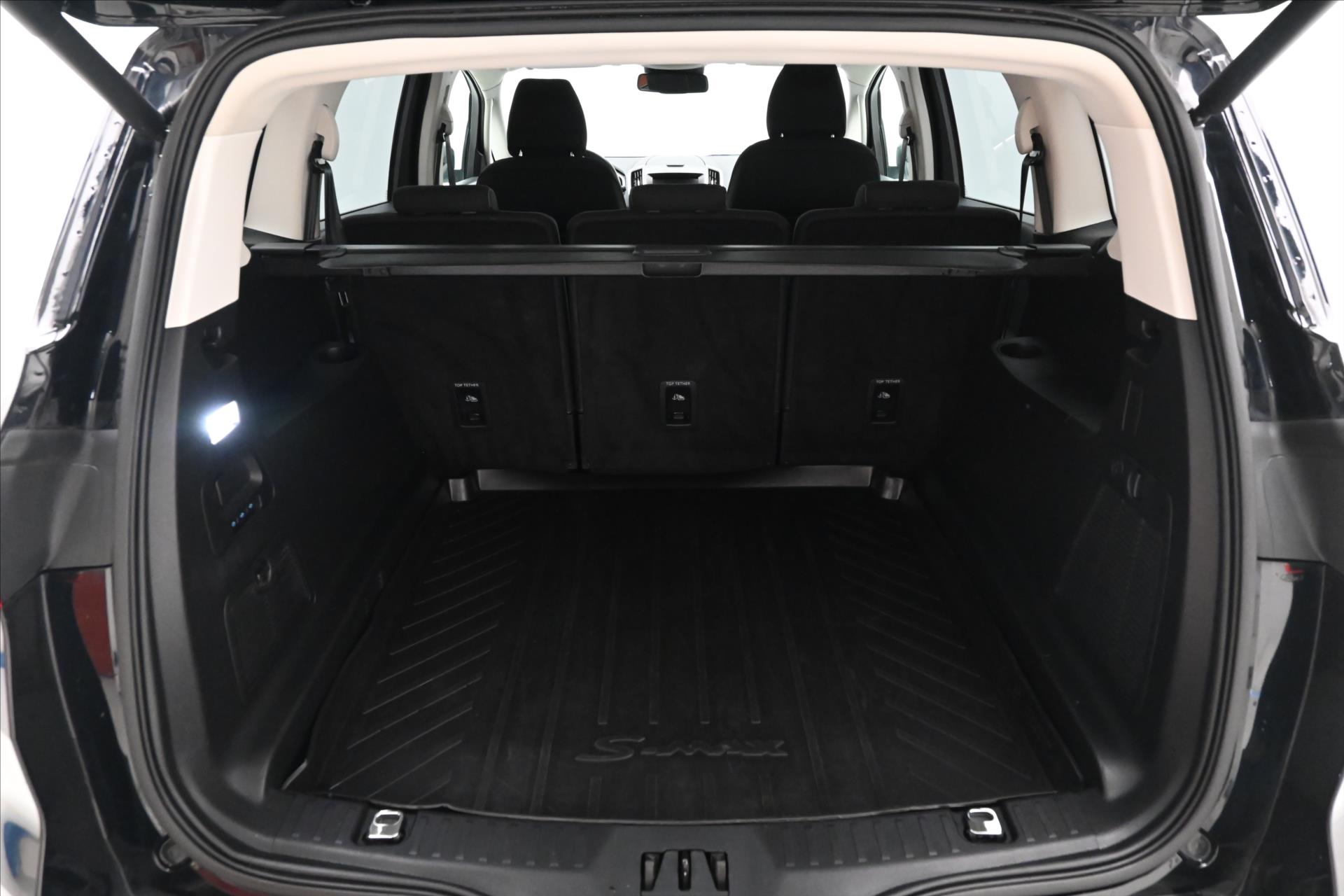 Main photo of the car Ford S-Max 2.0 EcoBlue 140 kW AT8 Titanium Warranty up to 5 years (10)