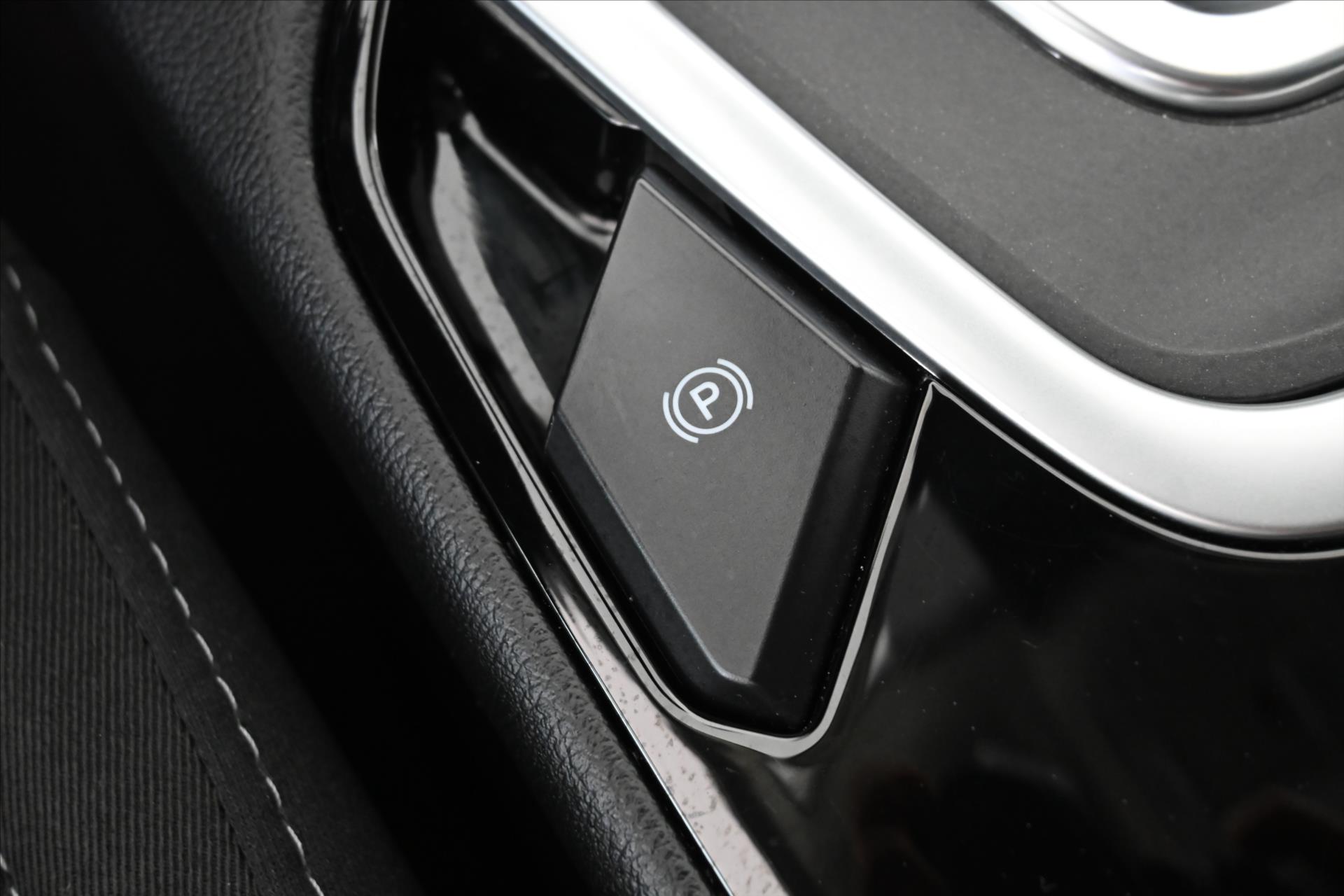 Main photo of the car Ford S-Max 2.0 EcoBlue 140 kW AT8 Titanium Warranty up to 5 years (24)