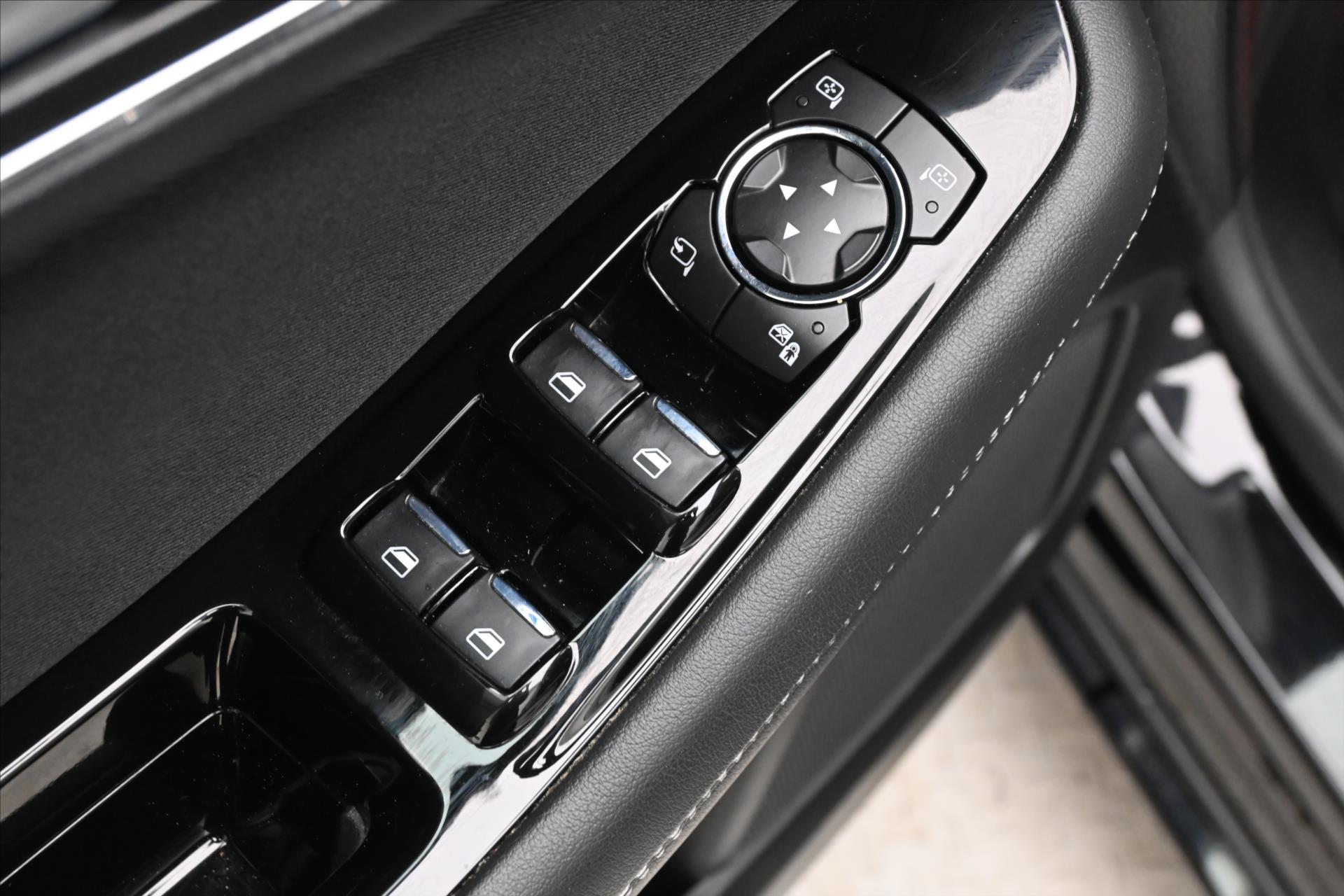 Main photo of the car Ford S-Max 2.0 EcoBlue 140 kW AT8 Titanium Warranty up to 5 years (24)