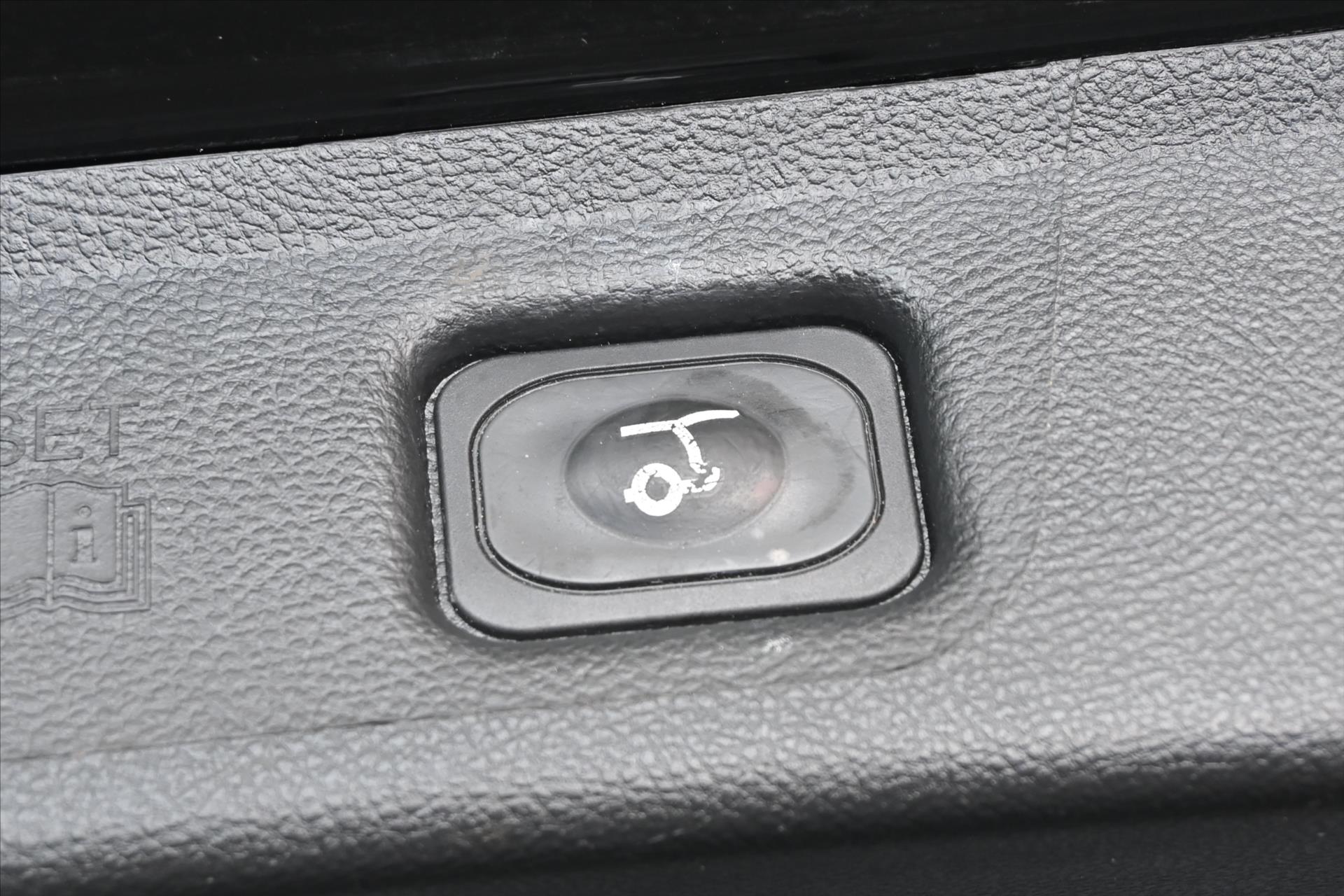 Main photo of the car Ford S-Max 2.0 EcoBlue 140 kW AT8 Titanium Warranty up to 5 years (29)