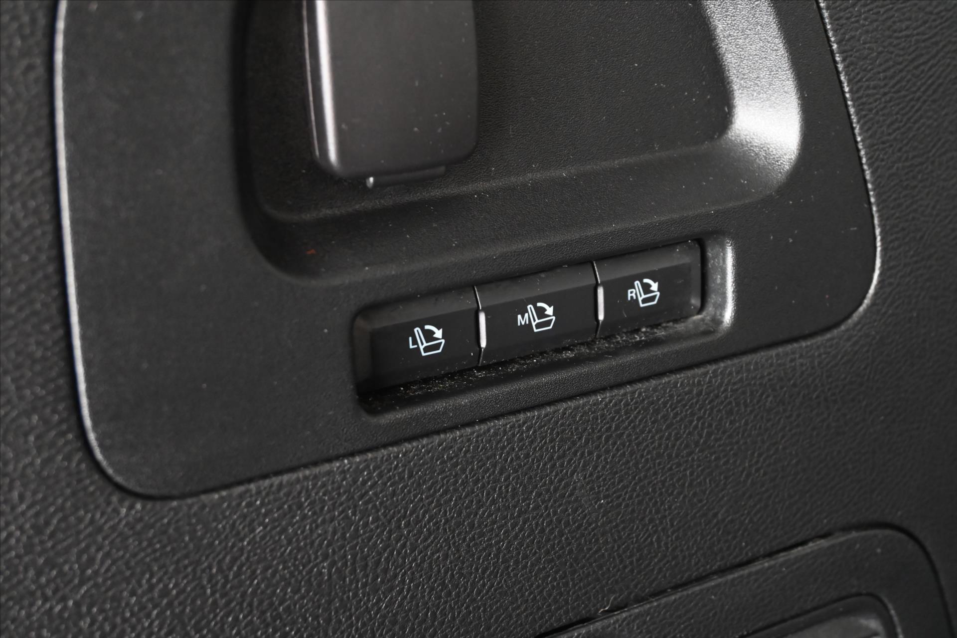 Main photo of the car Ford S-Max 2.0 EcoBlue 140 kW AT8 Titanium Warranty up to 5 years (30)