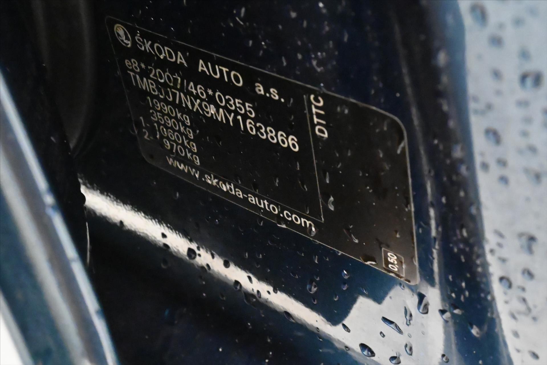 Main photo of the car Skoda Octavia 2.0 TDI 110 kW DSG STYLE Warranty up to 5 years (11)