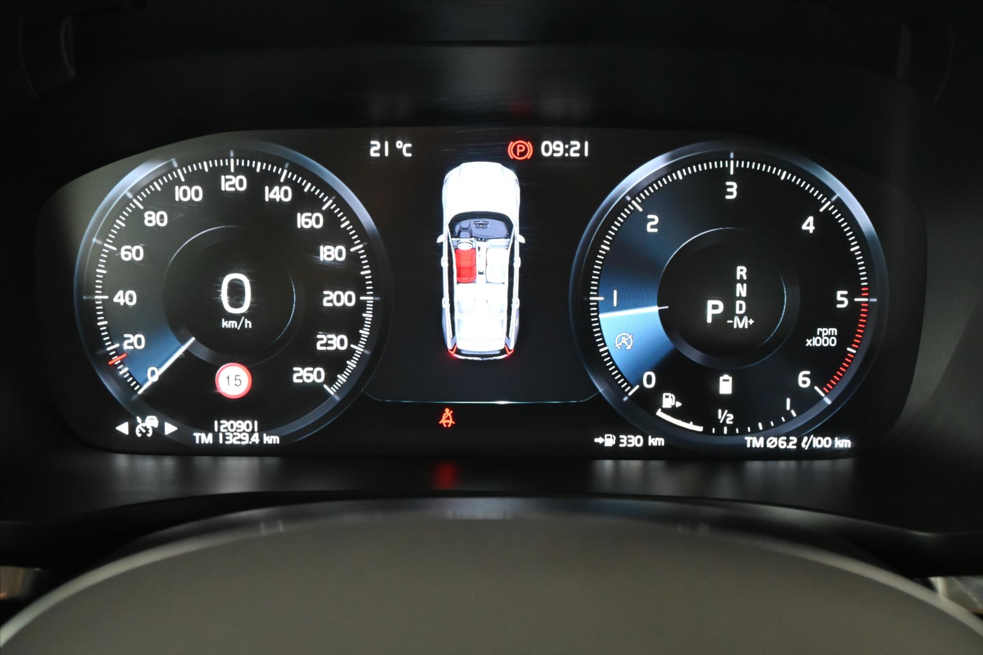 Main photo of the car Volvo V60 2.0 B4 145 kW AT8 Inscription Warranty up to 5 years (14)