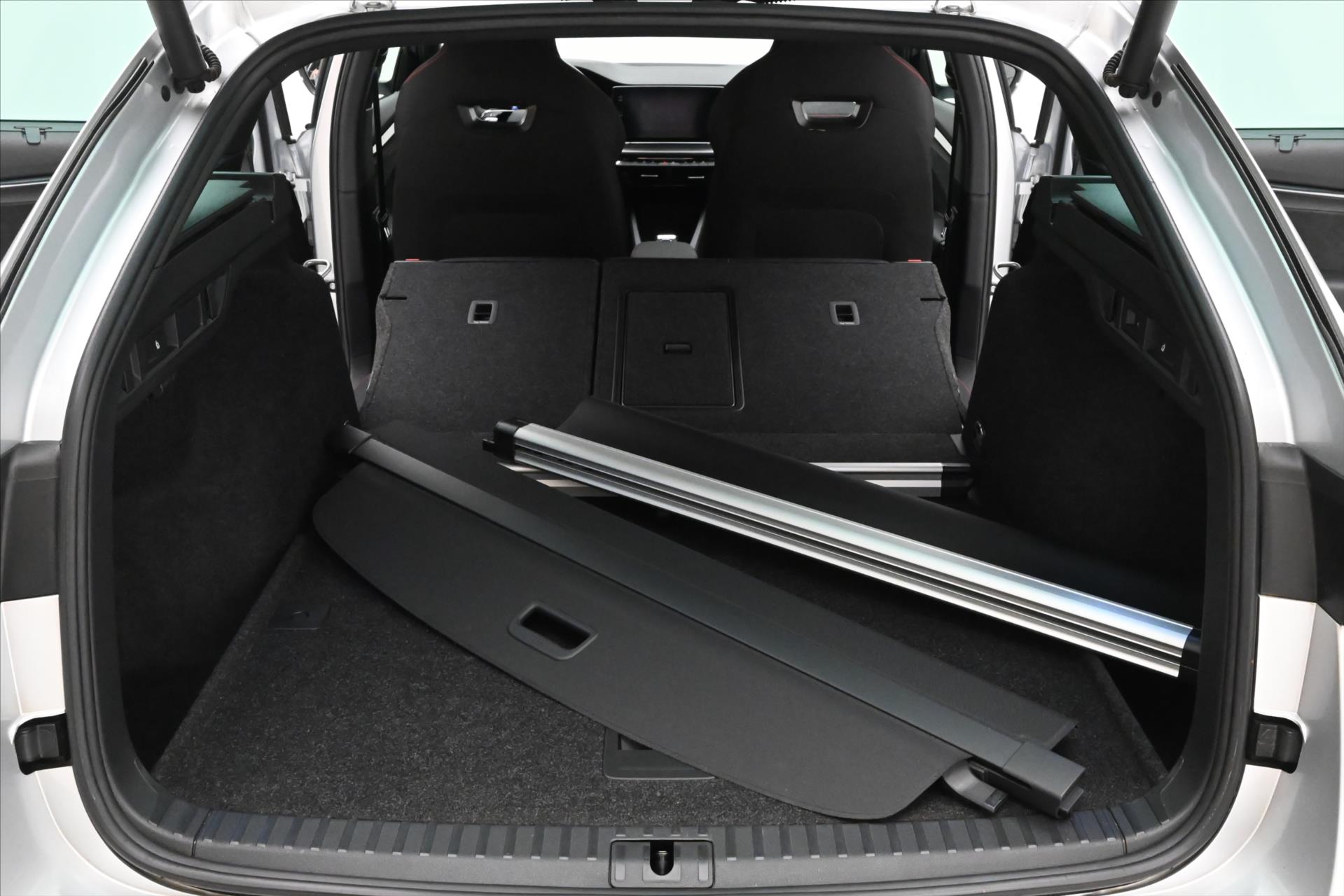 Hlavní fotografie vozu Škoda Octavia 2,0 TDI RS 147kW DSG Záruka až 5 let (11)