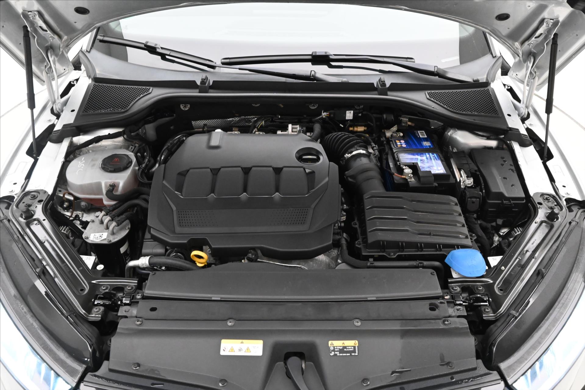 Hlavní fotografie vozu Škoda Octavia 2,0 TDI RS 147kW DSG Záruka až 5 let (9)