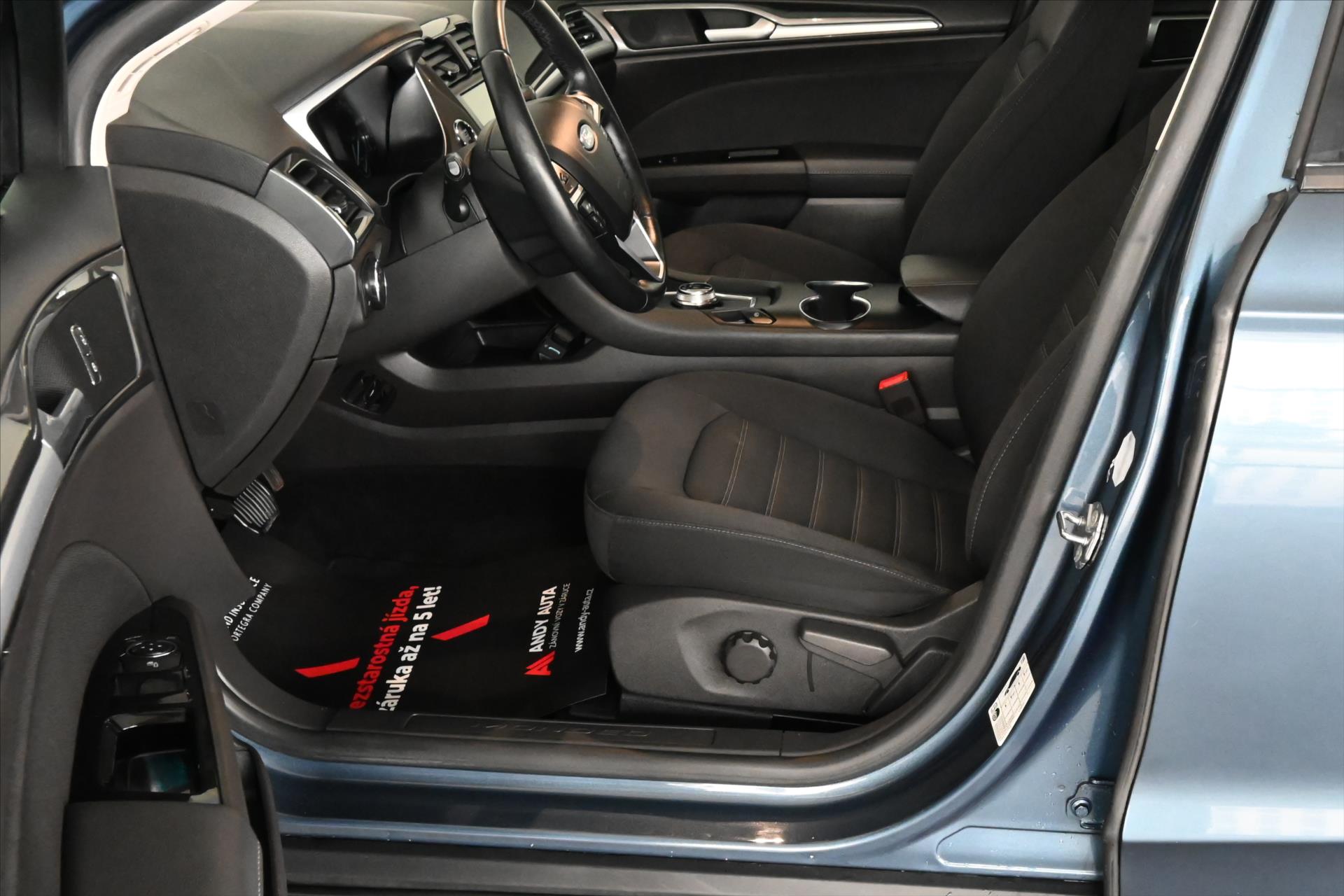 Hlavní fotografie vozu Ford Mondeo 2,0 EcoBlue 110 kW Titanium AT8 Záruka až 5 let (10)