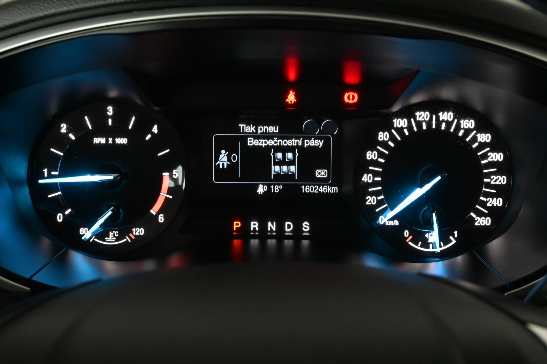 Hlavní fotografie vozu Ford Mondeo 2,0 EcoBlue 110 kW Titanium AT8 Záruka až 5 let (14)