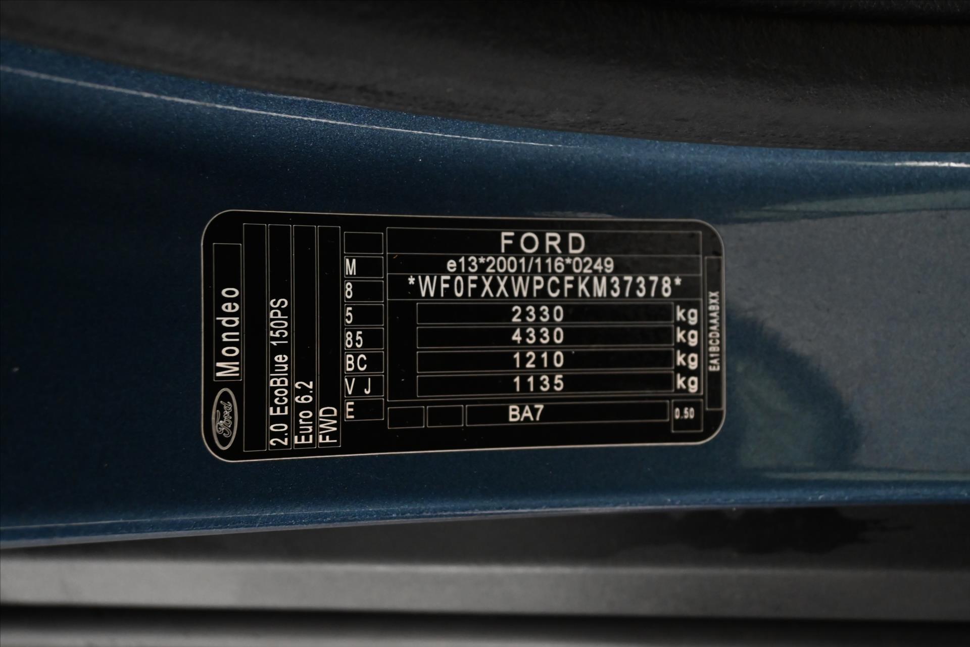 Hlavní fotografie vozu Ford Mondeo 2,0 EcoBlue 110 kW Titanium AT8 Záruka až 5 let (16)