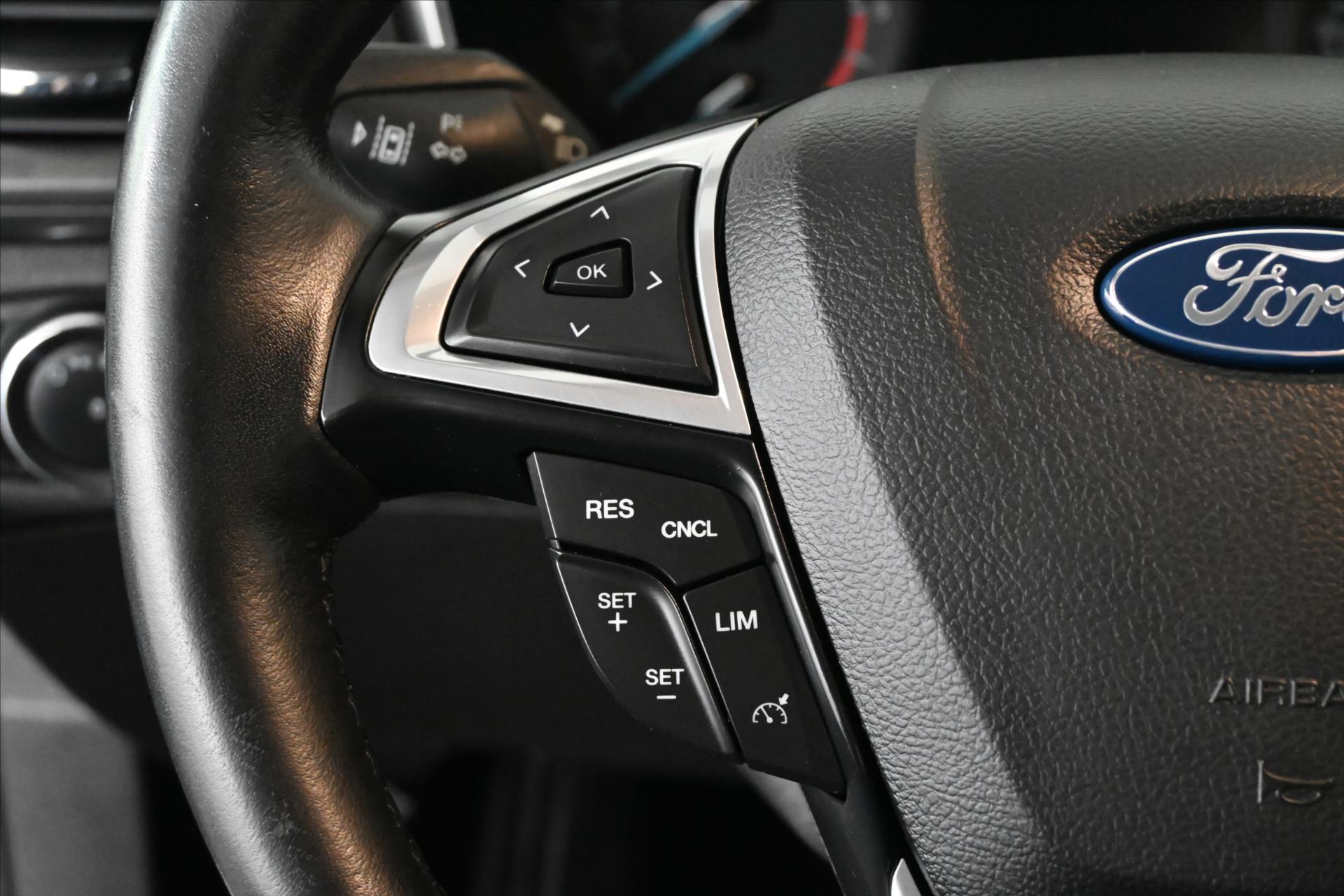 Hlavní fotografie vozu Ford Mondeo 2,0 EcoBlue 110 kW Titanium AT8 Záruka až 5 let (18)