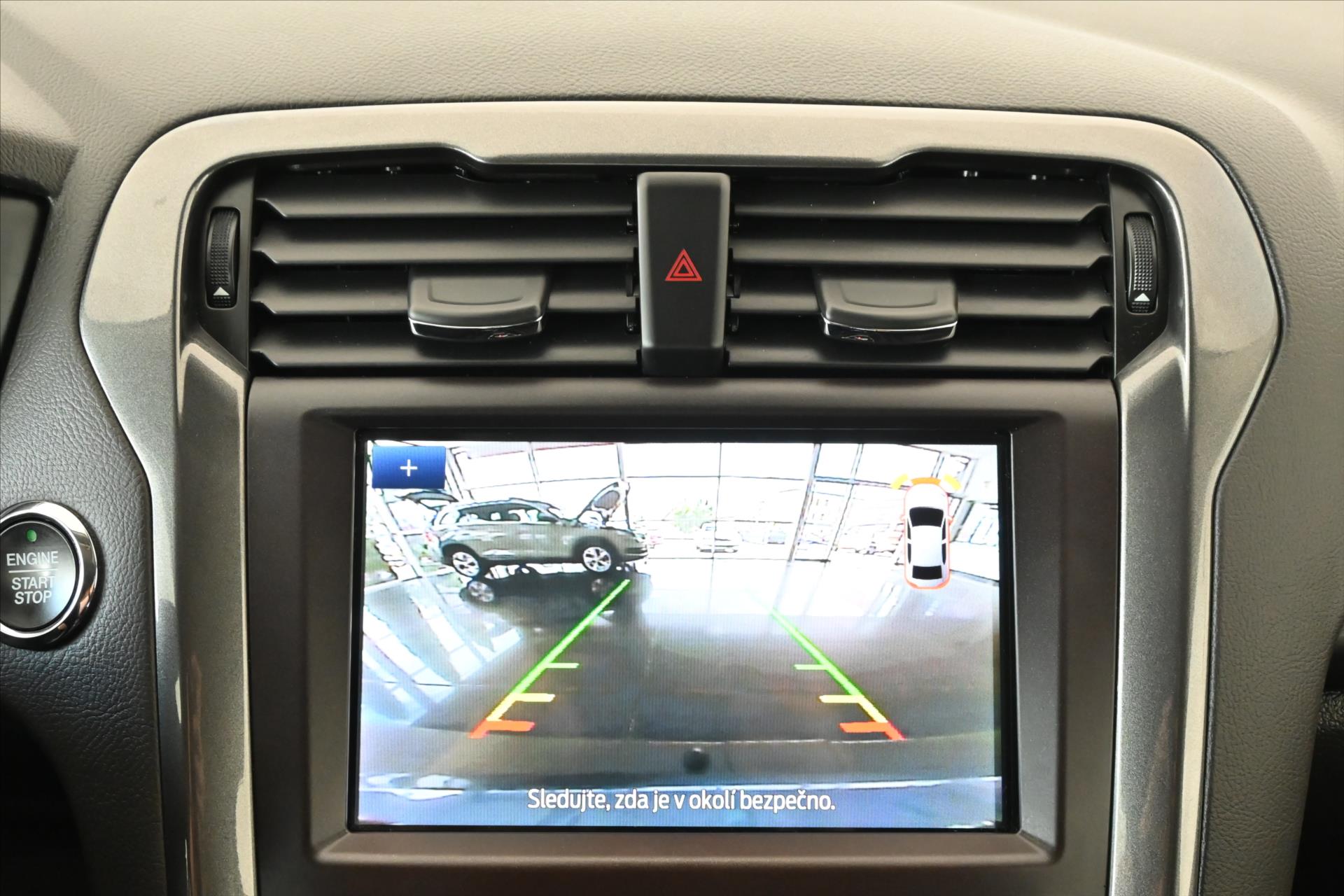 Hlavní fotografie vozu Ford Mondeo 2,0 EcoBlue 110 kW Titanium AT8 Záruka až 5 let (21)