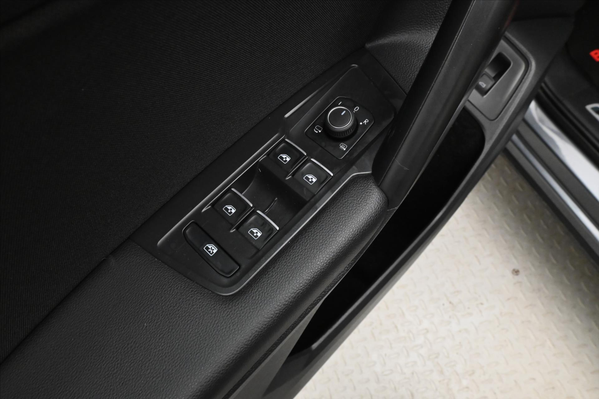 Hlavní fotografie vozu Volkswagen Tiguan Allspace 1,5 TSI 110 kW DSG Highline Záruka až 5 let (23)