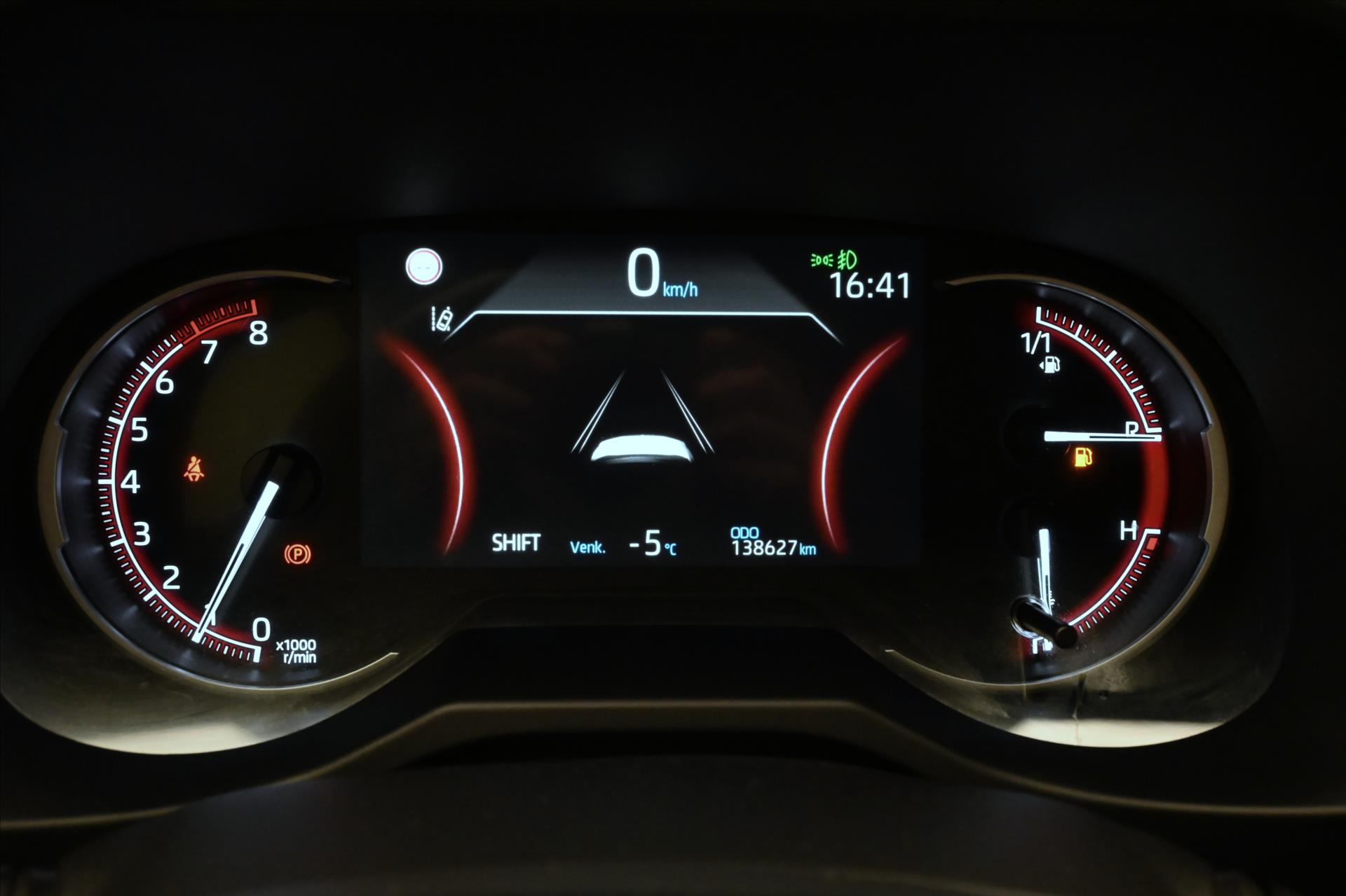 Hlavní fotografie vozu Toyota Rav4 2,0 VVT-I 129 kW Business Záruka až 5 let (16)