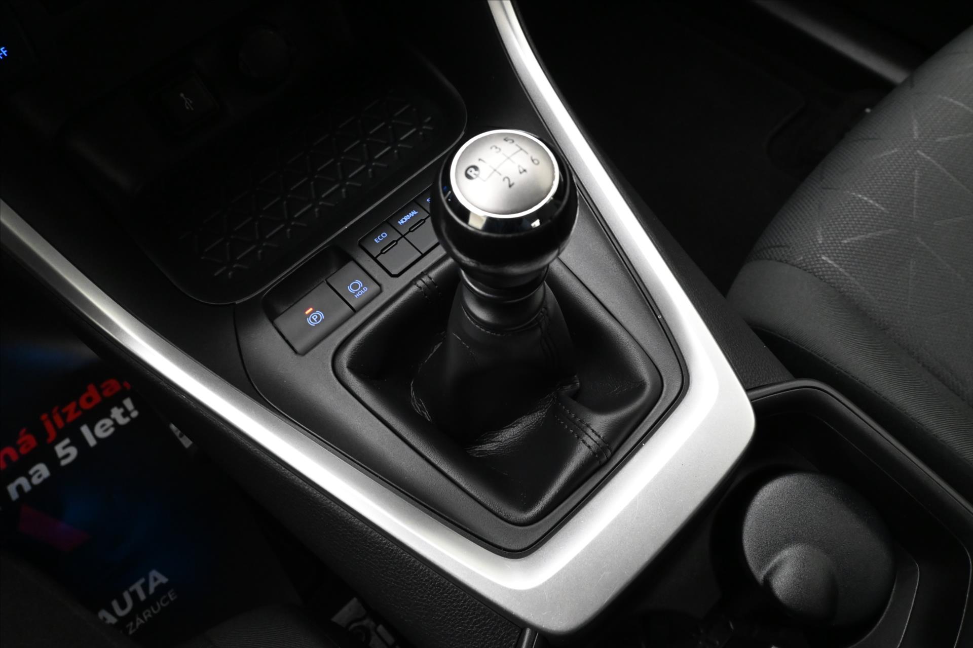 Hlavní fotografie vozu Toyota Rav4 2,0 VVT-I 129 kW Business Záruka až 5 let (21)