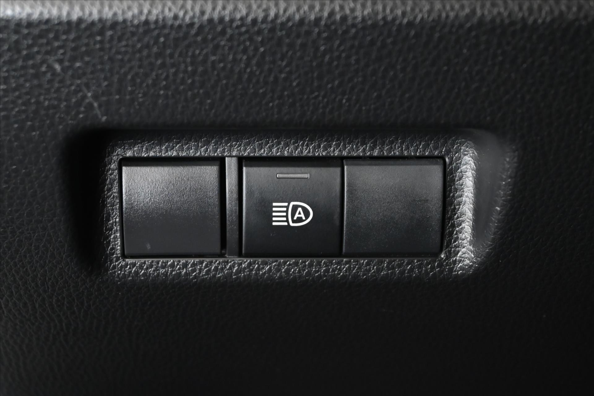 Main photo of the car Toyota Rav4 2.0 VVT-I 129 kW Business Warranty up to 5 years (28)