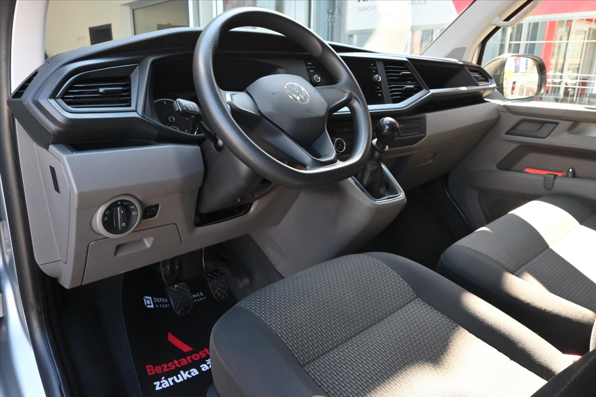 Hlavní fotografie vozu Volkswagen Transporter 2,0 TDI 81 kW Long Comfortline Záruka až 5 let (11)