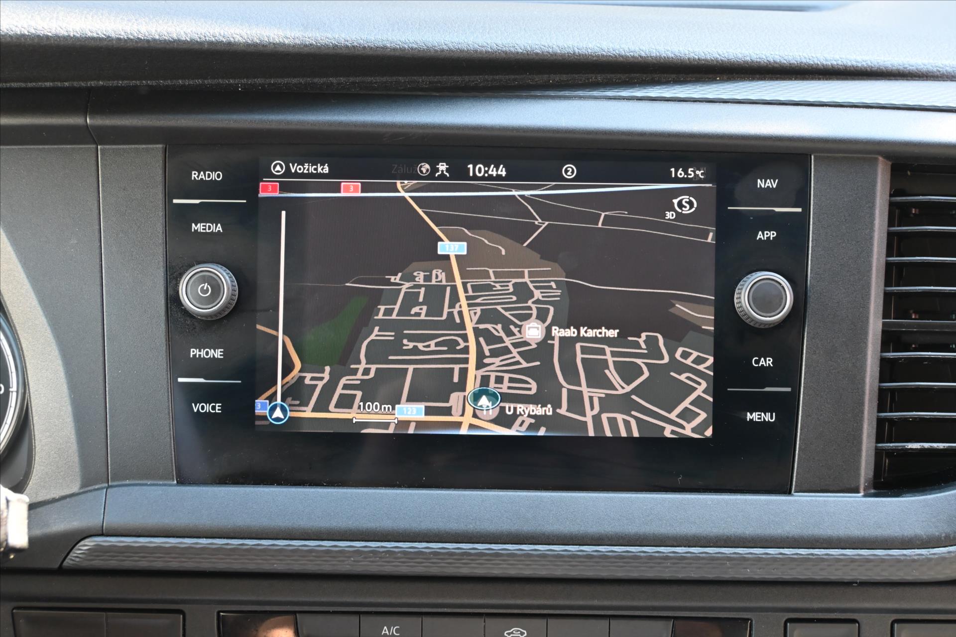 Main photo of the car Volkswagen Transporter 2.0 TDI 81 kW Long Comfortline Warranty up to 5 years (18)