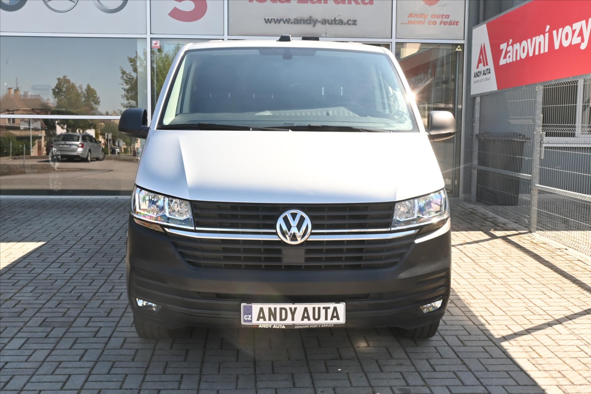 Main photo of the car Volkswagen Transporter 2.0 TDI 81 kW Long Comfortline Warranty up to 5 years (3)