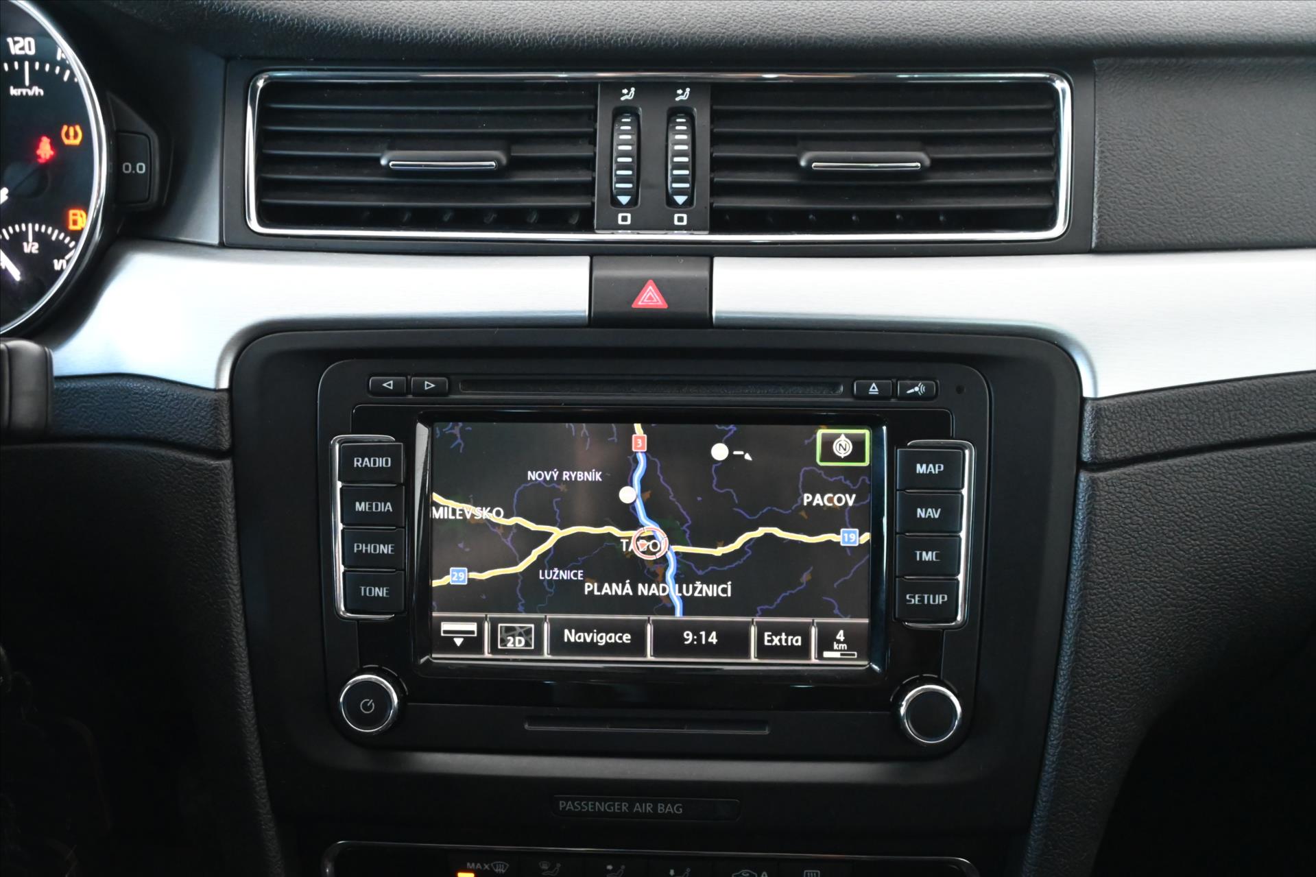 Hlavní fotografie vozu Škoda Superb 2,0 TDI 103KW ELEGANCE Záruka až 5 let (19)