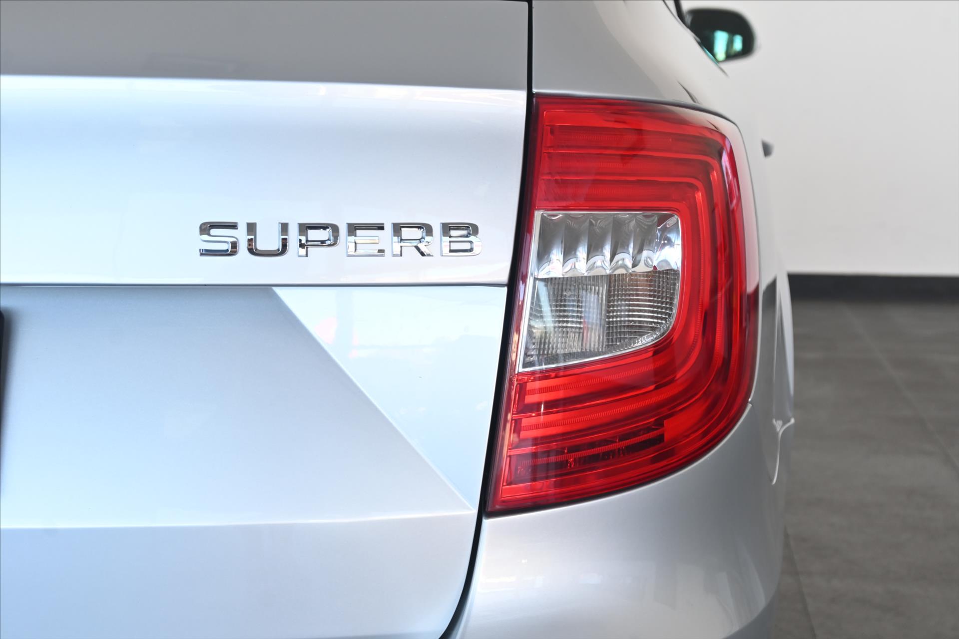 Hlavní fotografie vozu Škoda Superb 2,0 TDI 103KW ELEGANCE Záruka až 5 let (31)