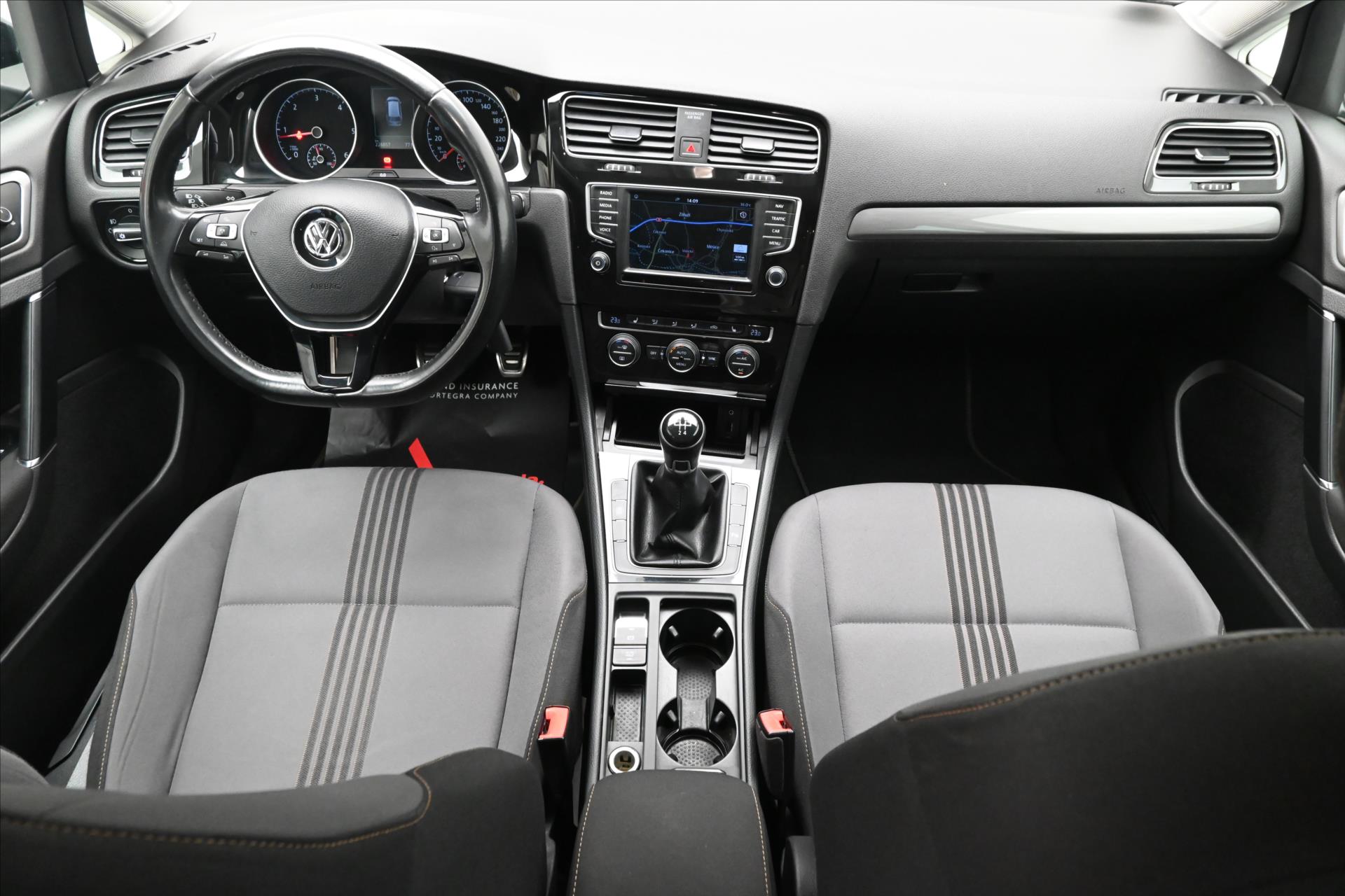 Hlavní fotografie vozu Volkswagen Golf 1,6 TDI 81kW Allstar Záruka až 5 let (15)