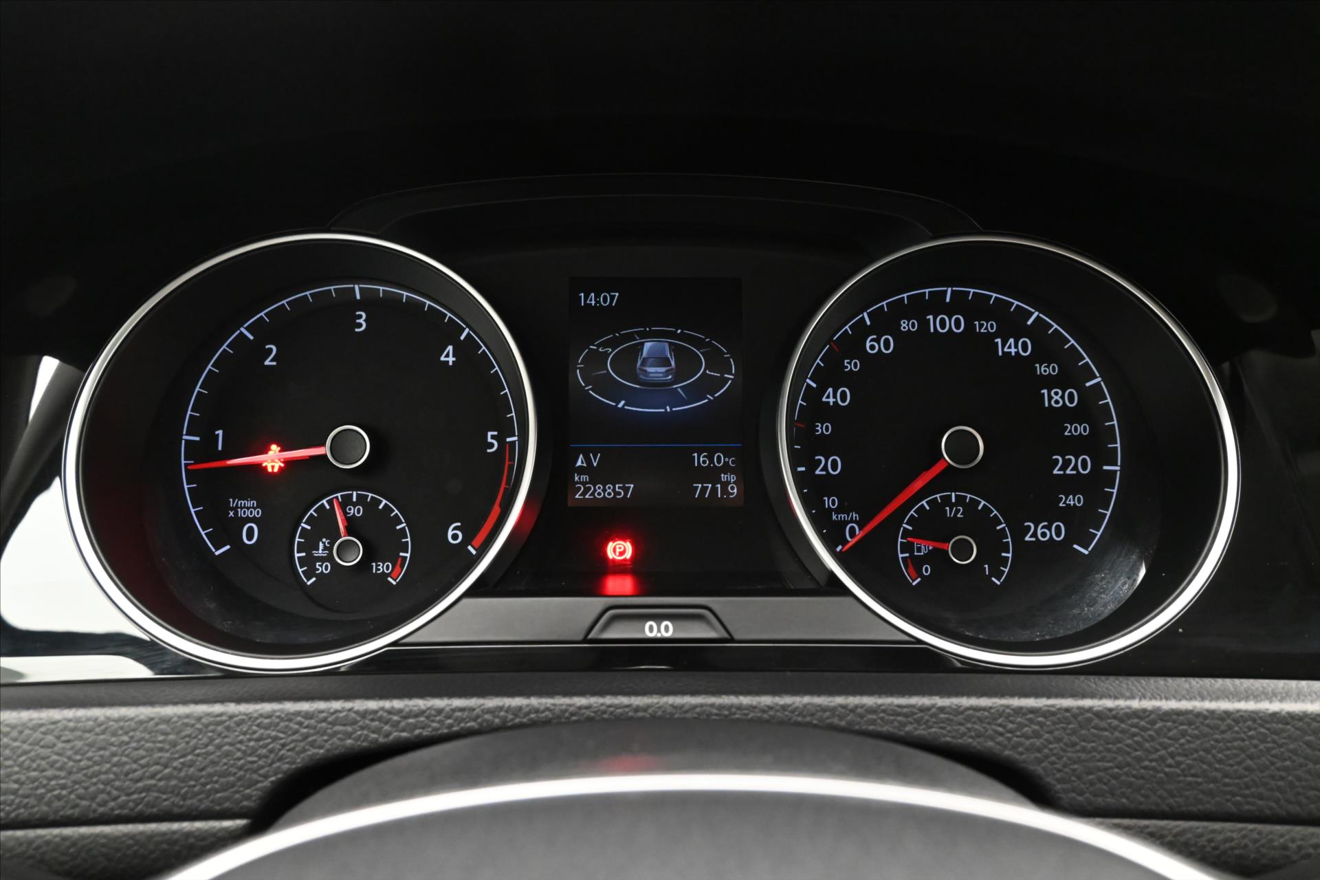 Hlavní fotografie vozu Volkswagen Golf 1,6 TDI 81kW Allstar Záruka až 5 let (16)