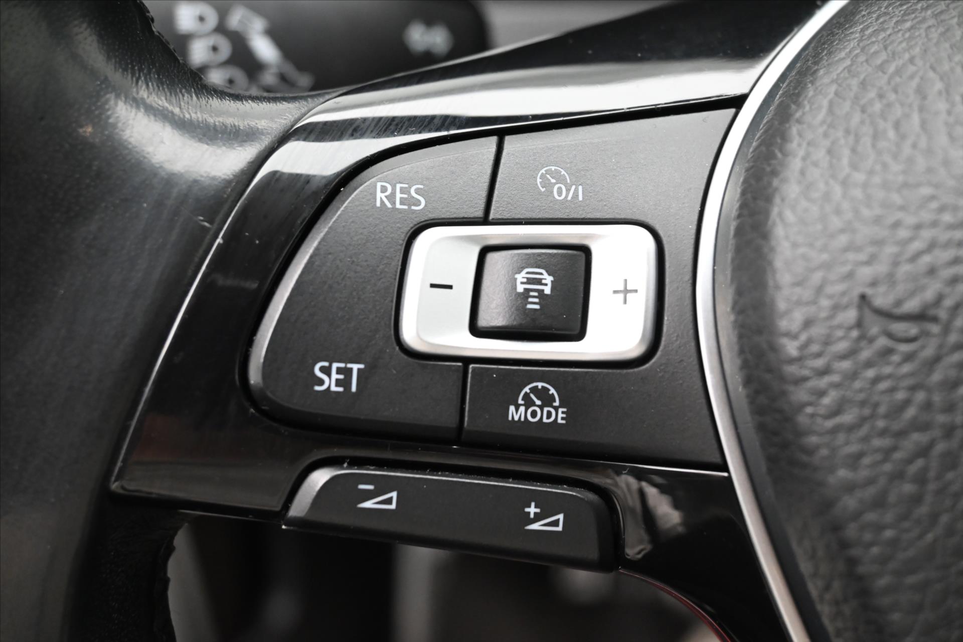 Hlavní fotografie vozu Volkswagen Golf 1,6 TDI 81kW Allstar Záruka až 5 let (23)