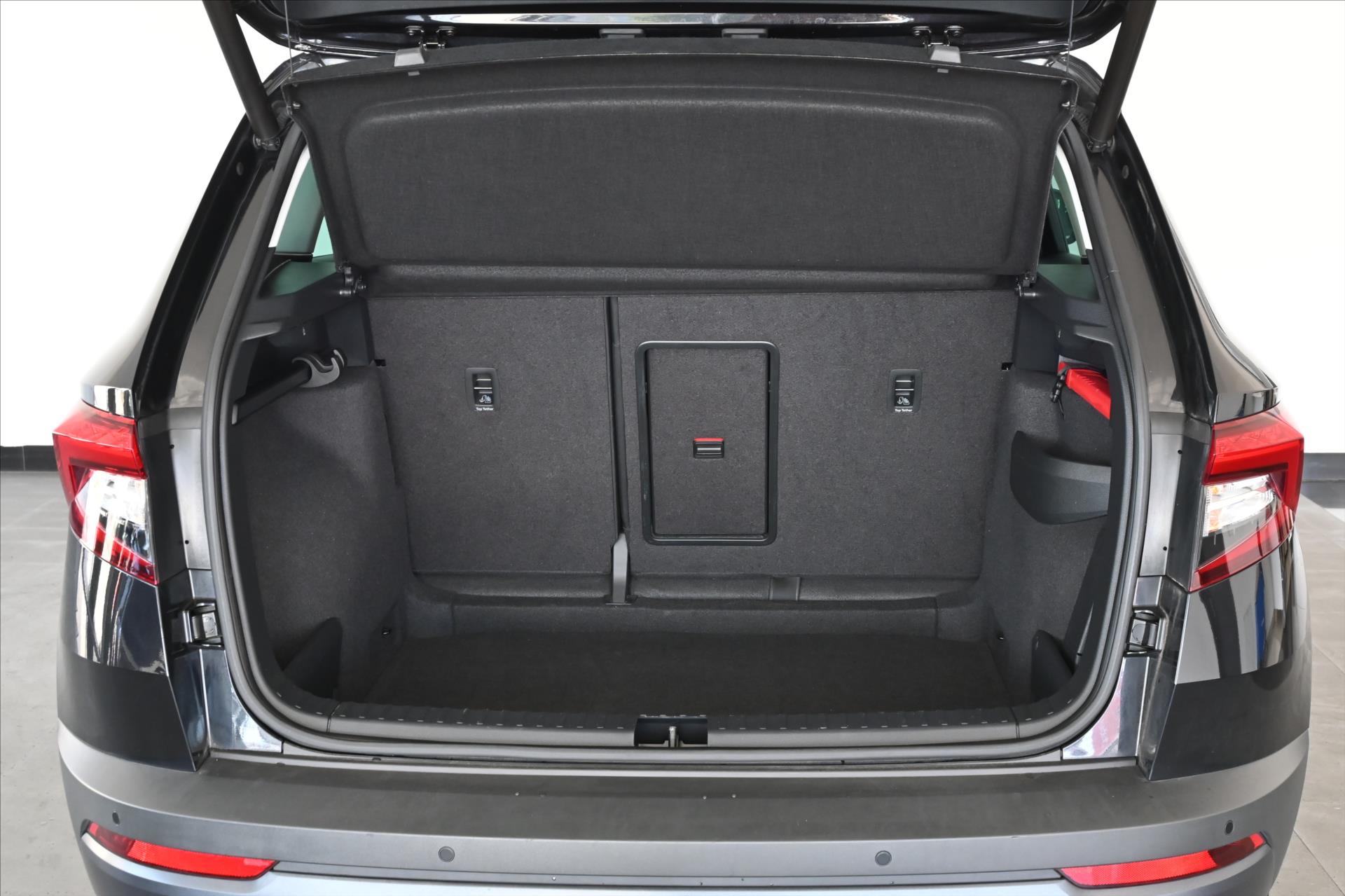 Hlavní fotografie vozu Škoda Karoq 1,5 TSI 110kW STYLE Záruka až 5 let (6)