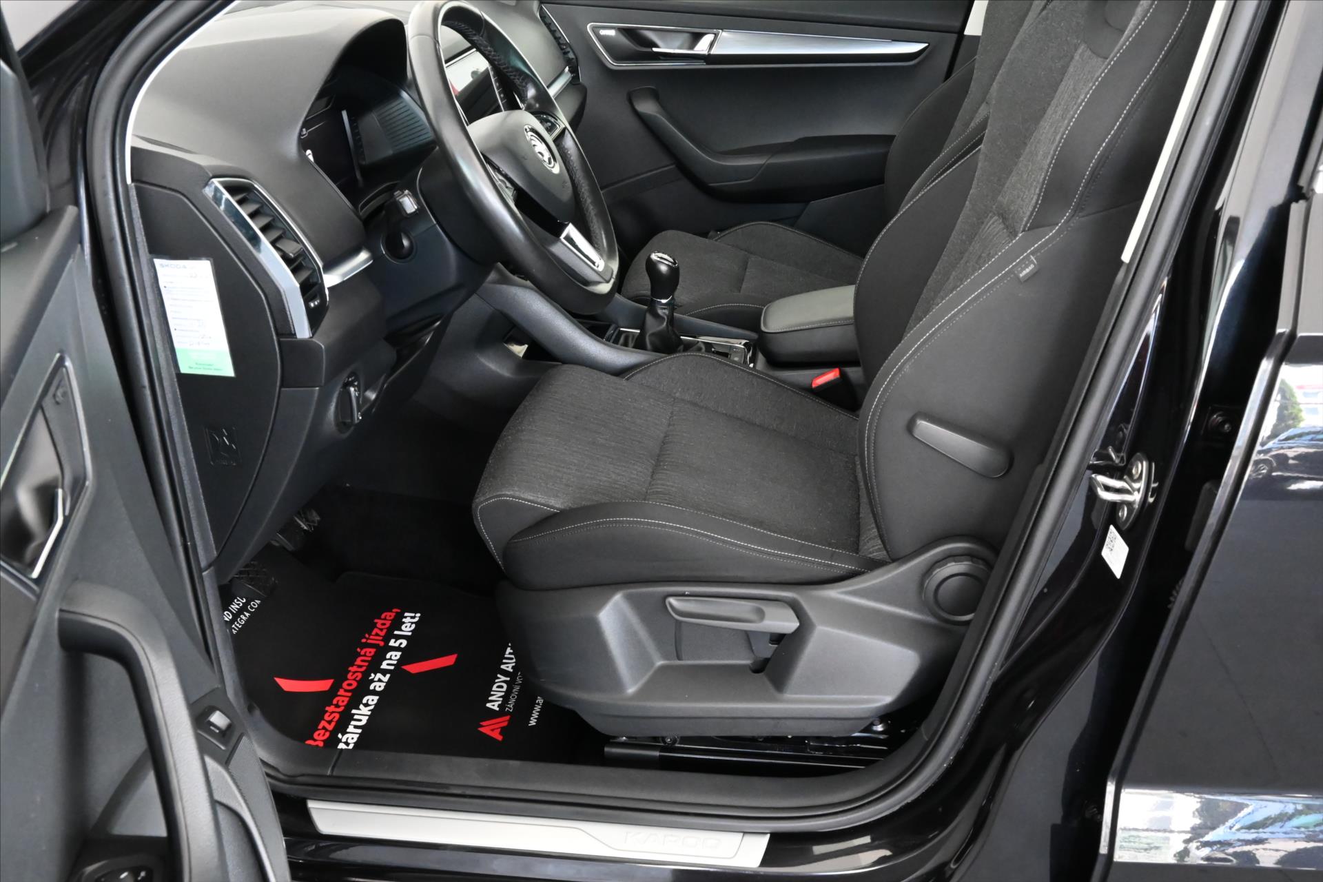 Hlavní fotografie vozu Škoda Karoq 1,5 TSI 110kW STYLE Záruka až 5 let (9)