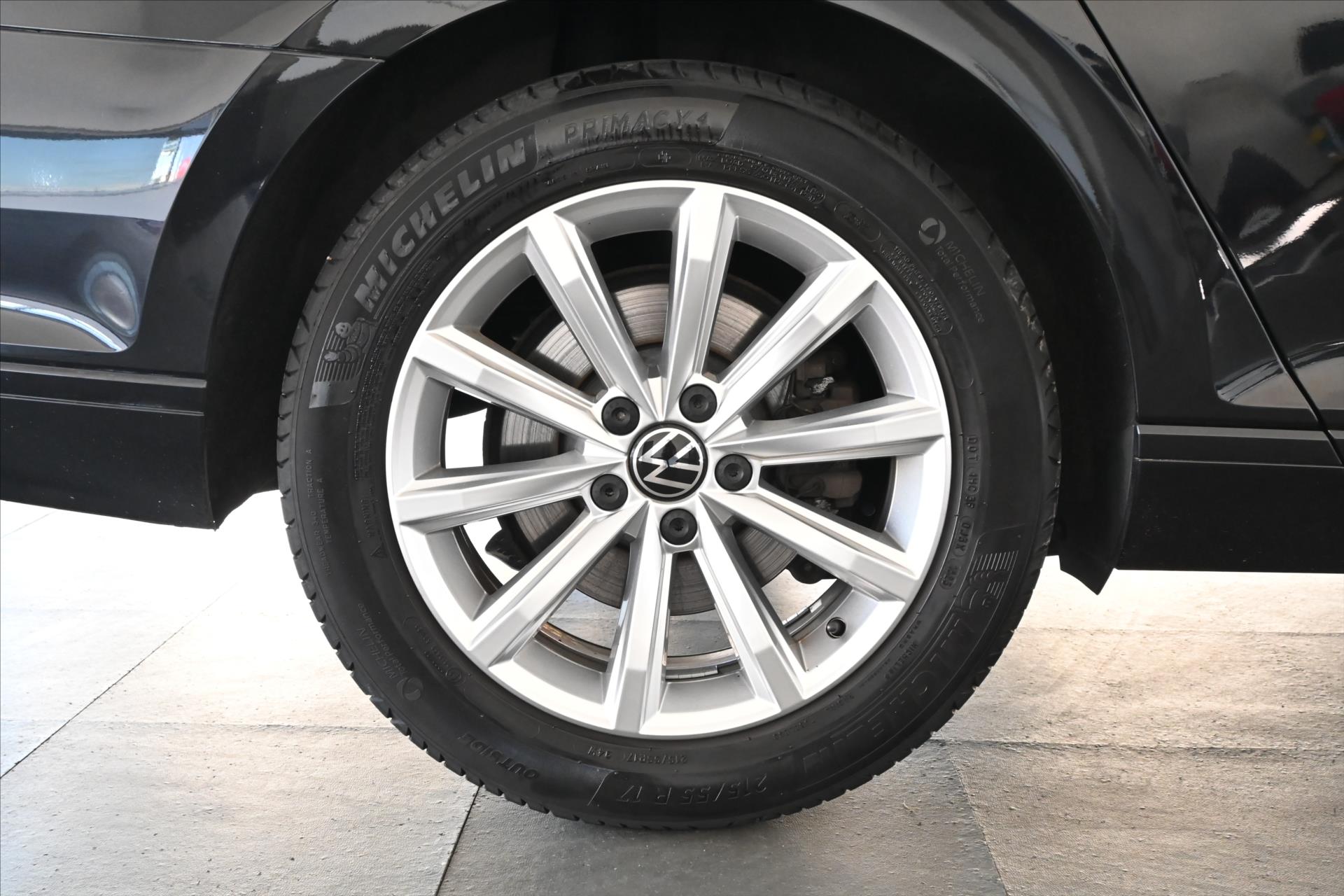 Main photo of the car Volkswagen Passat 2.0 TDI 110 kW DSG Business Warranty up to 5 years (34)