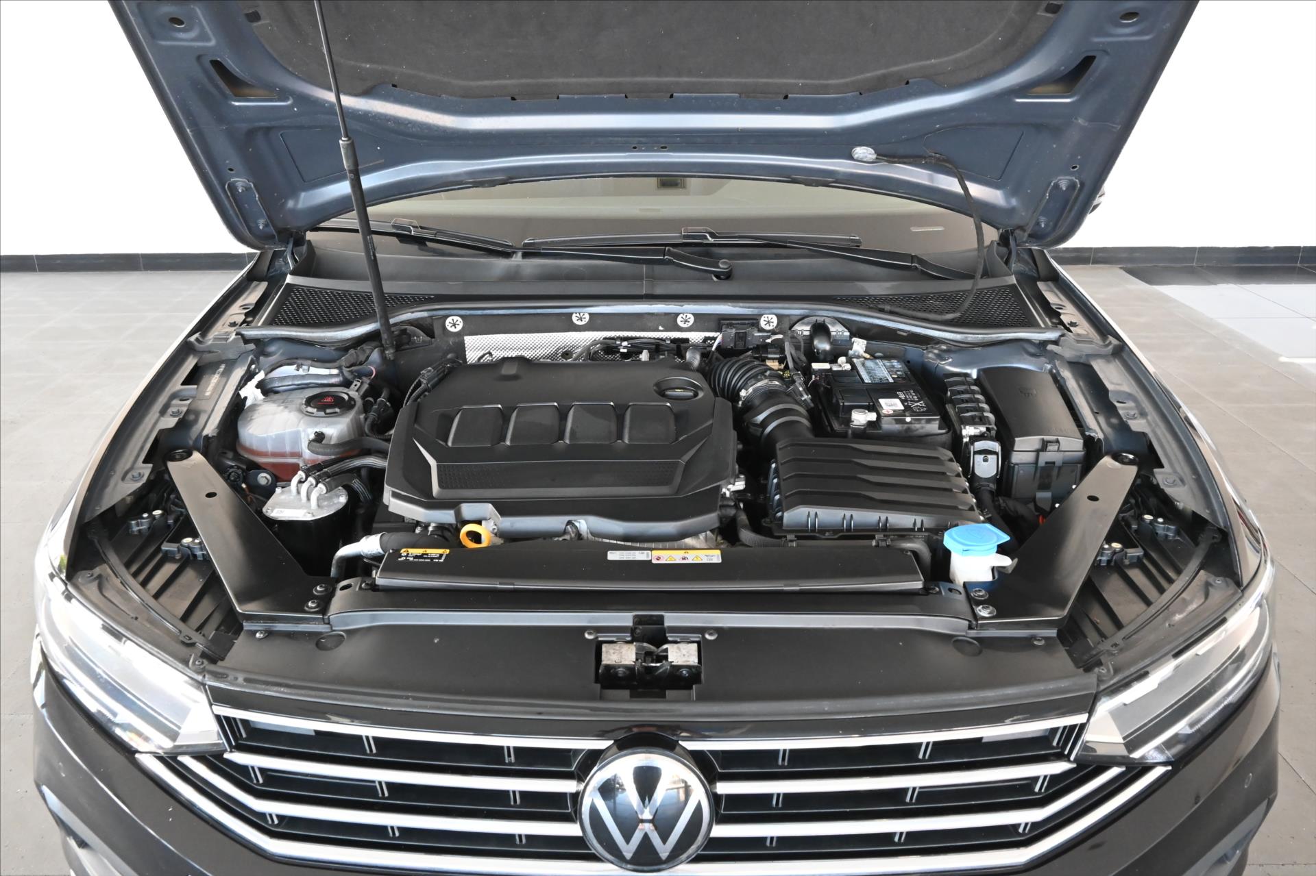 Hlavní fotografie vozu Volkswagen Passat 2,0 TDI 110 kW DSG Business Záruka až 5 let (6)