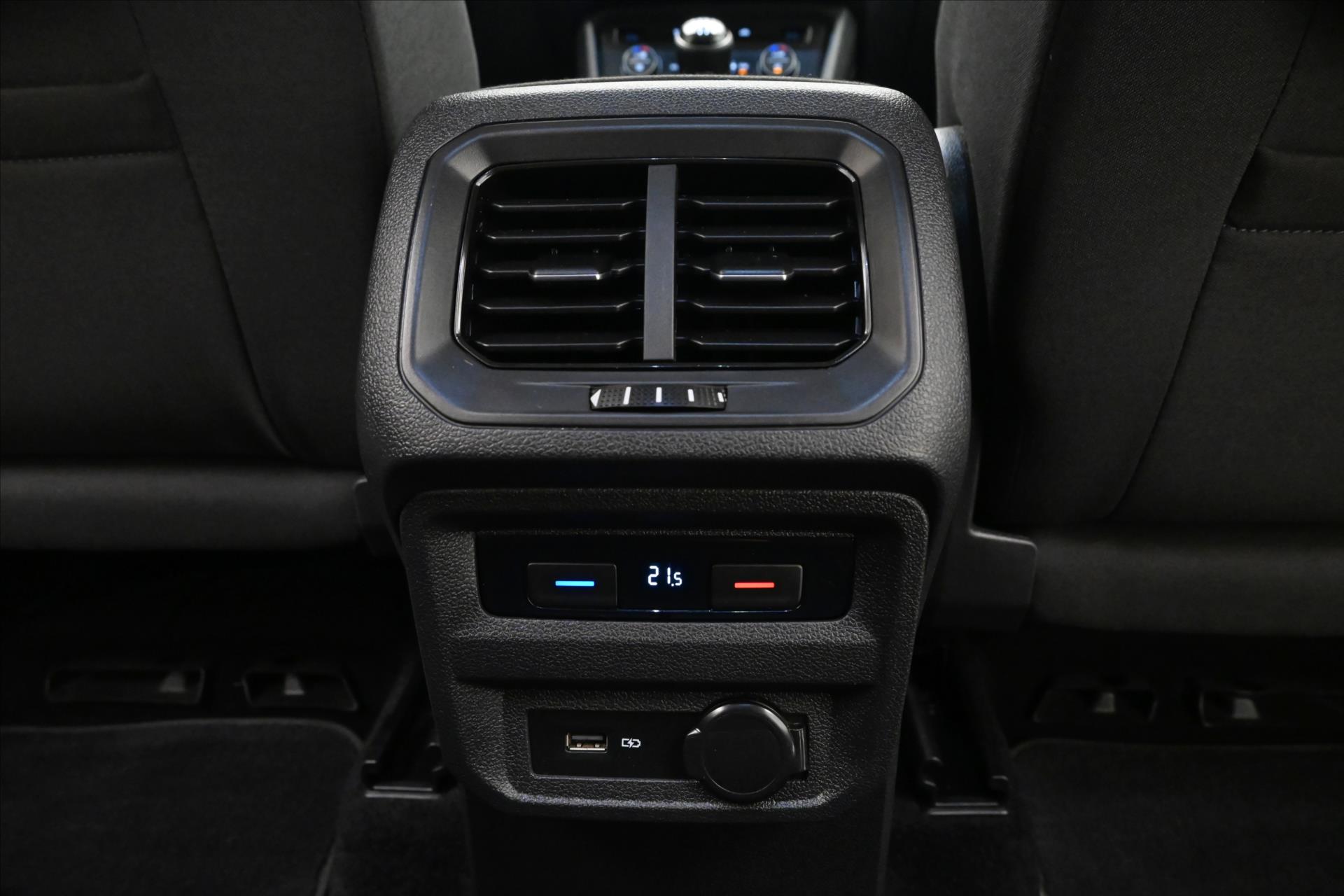 Hlavní fotografie vozu Volkswagen Tiguan Allspace 2,0 TDI 110 kW Navi 7/míst Záruka až 5 let (22)