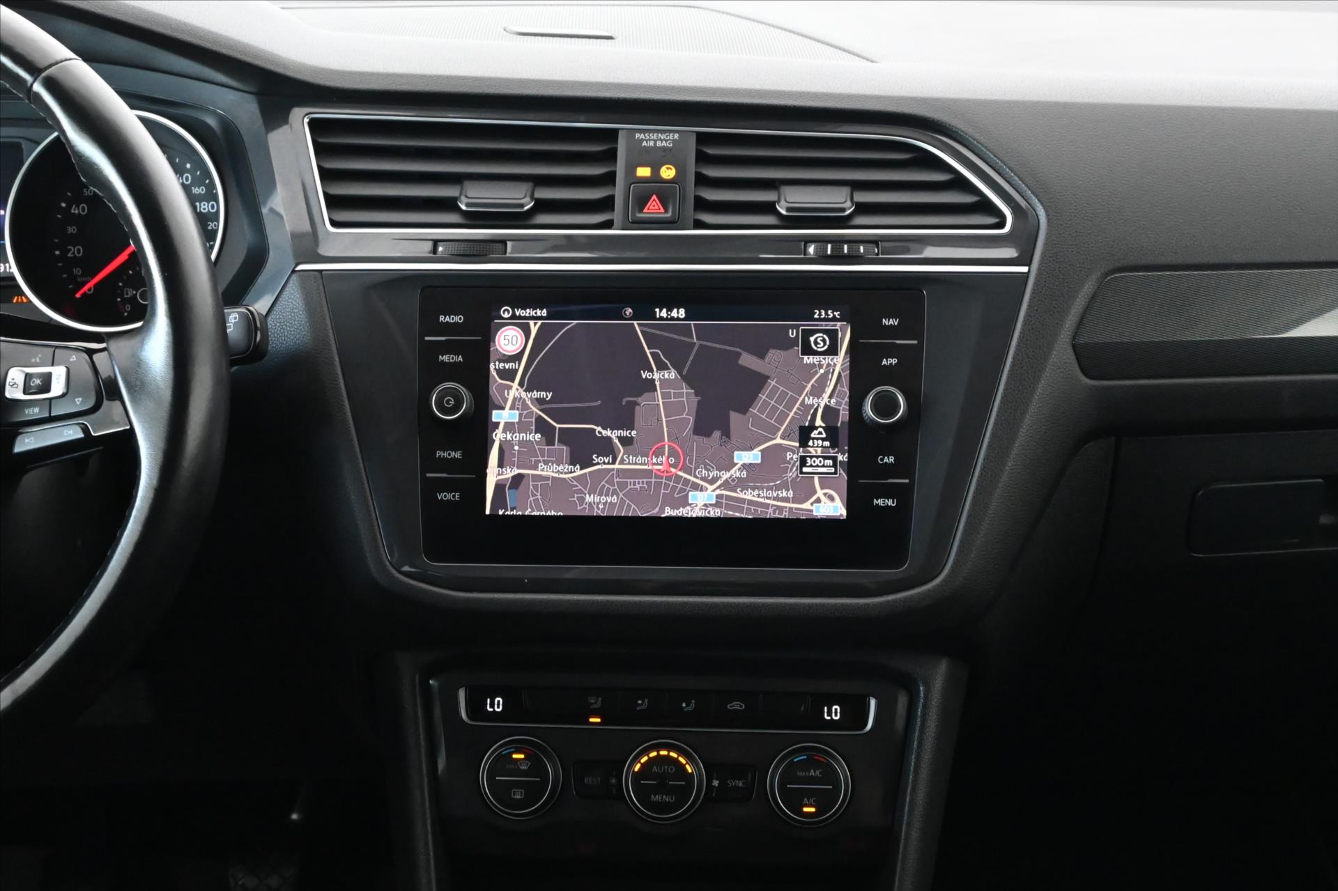 Hlavní fotografie vozu Volkswagen Tiguan Allspace 2,0 TDI 110 kW Navi 7/míst Záruka až 5 let (14)