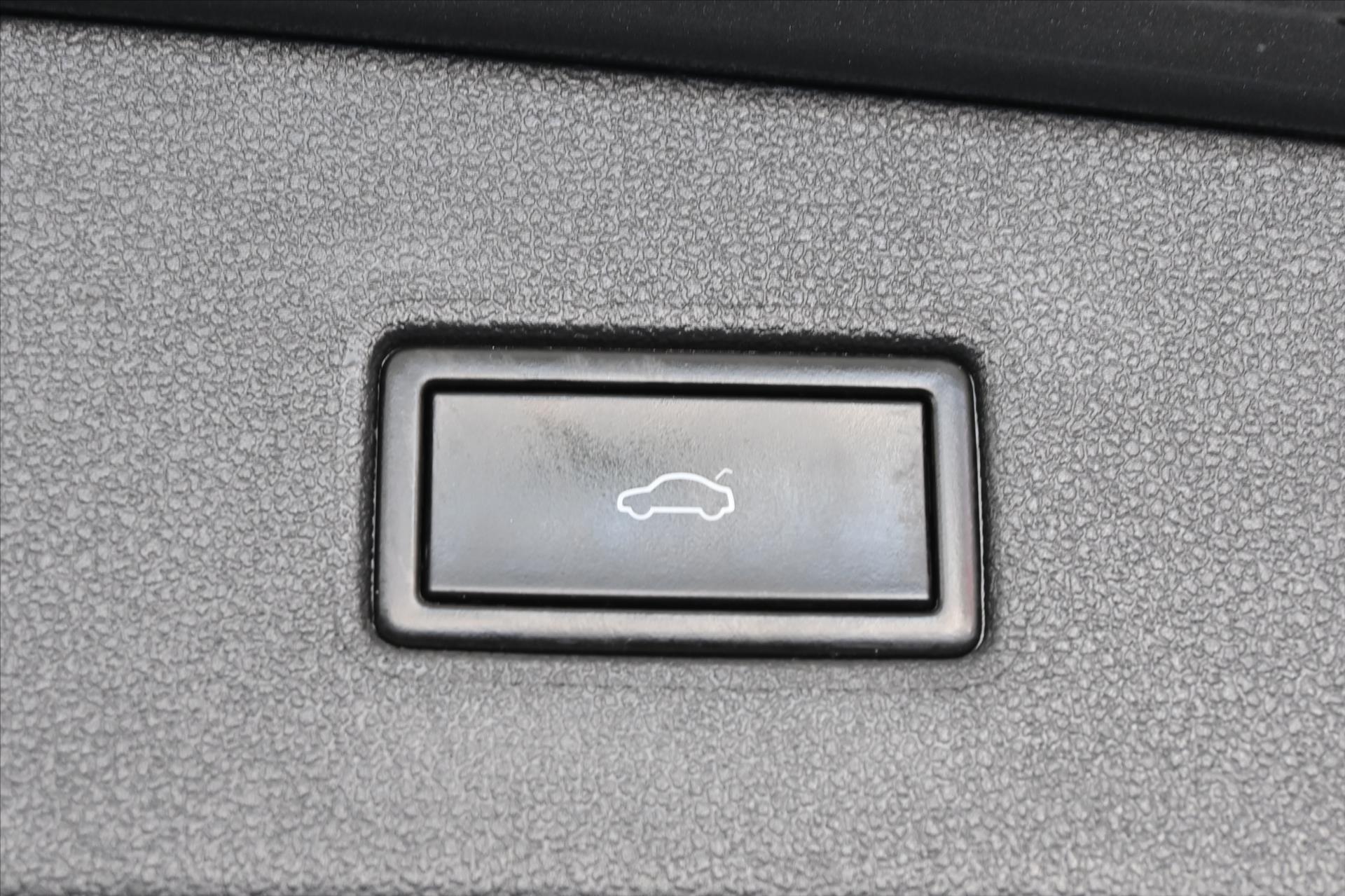 Hlavní fotografie vozu Volkswagen Tiguan Allspace 2,0 TDI 110 kW Navi 7/míst Záruka až 5 let (34)