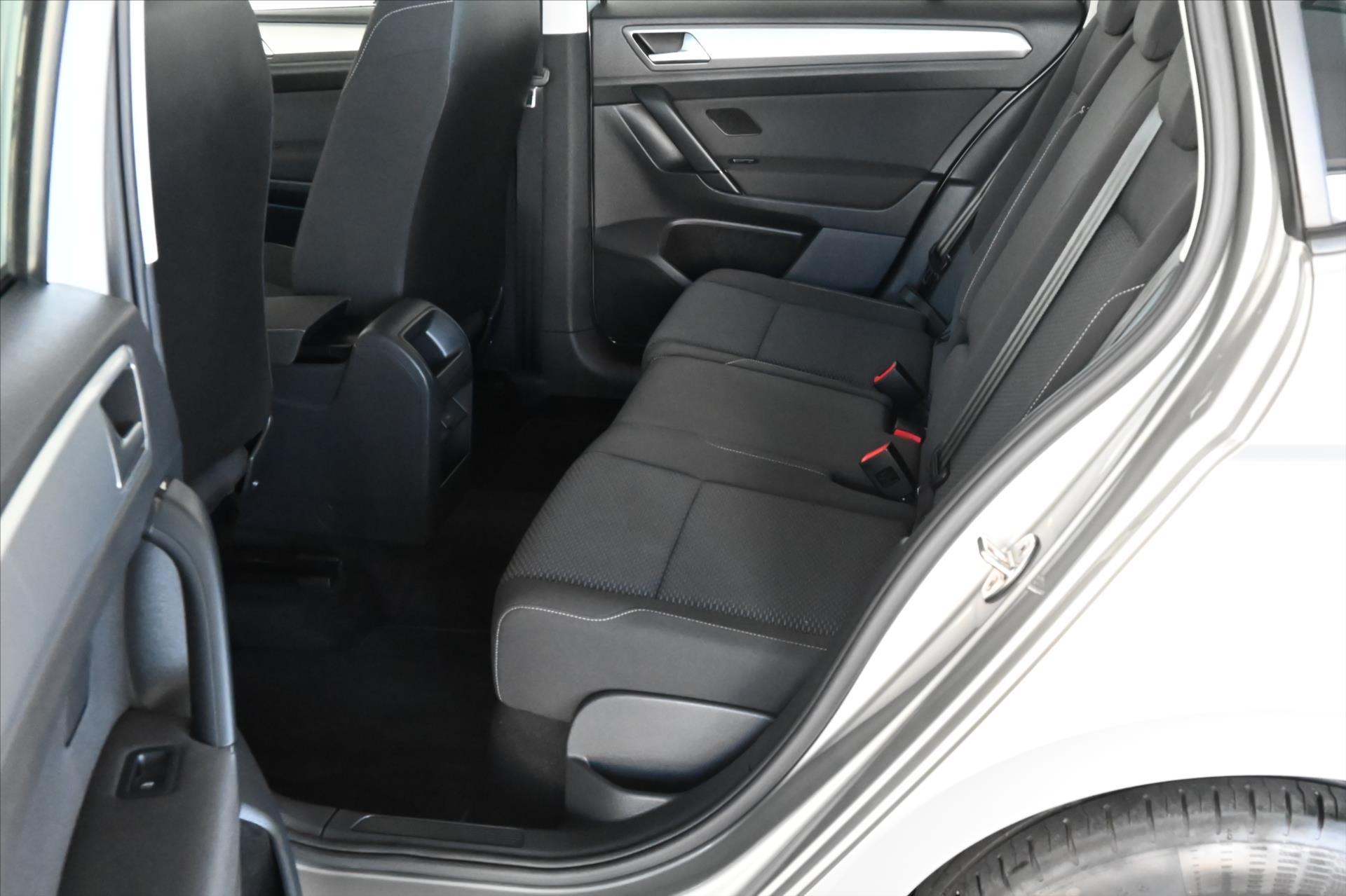 Hlavní fotografie vozu Volkswagen Golf Sportsvan 1,6 TDI 85 kW Navi Záruka až 5 let (11)