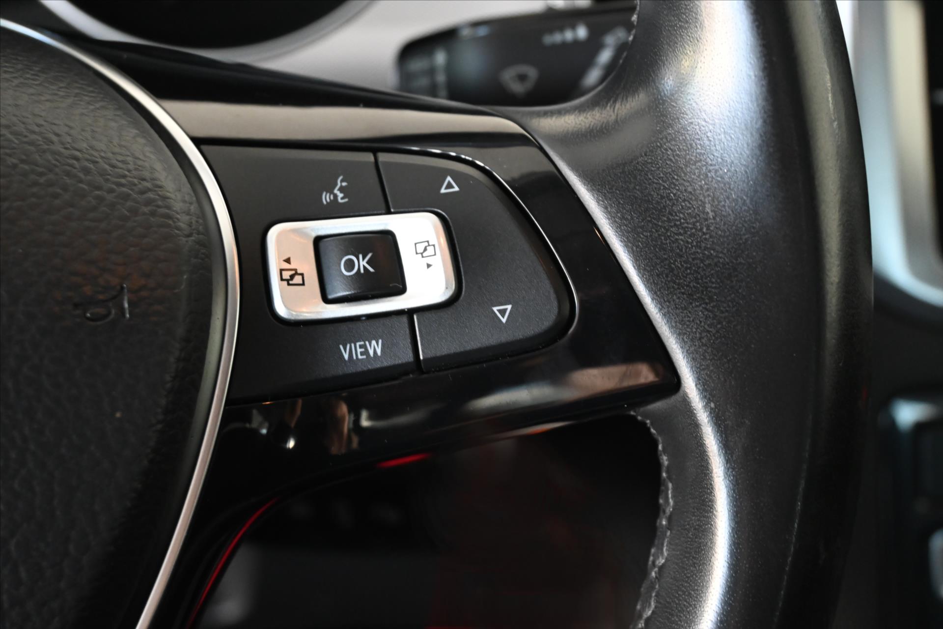 Hlavní fotografie vozu Volkswagen Golf Sportsvan 1,6 TDI 85 kW Navi Záruka až 5 let (19)