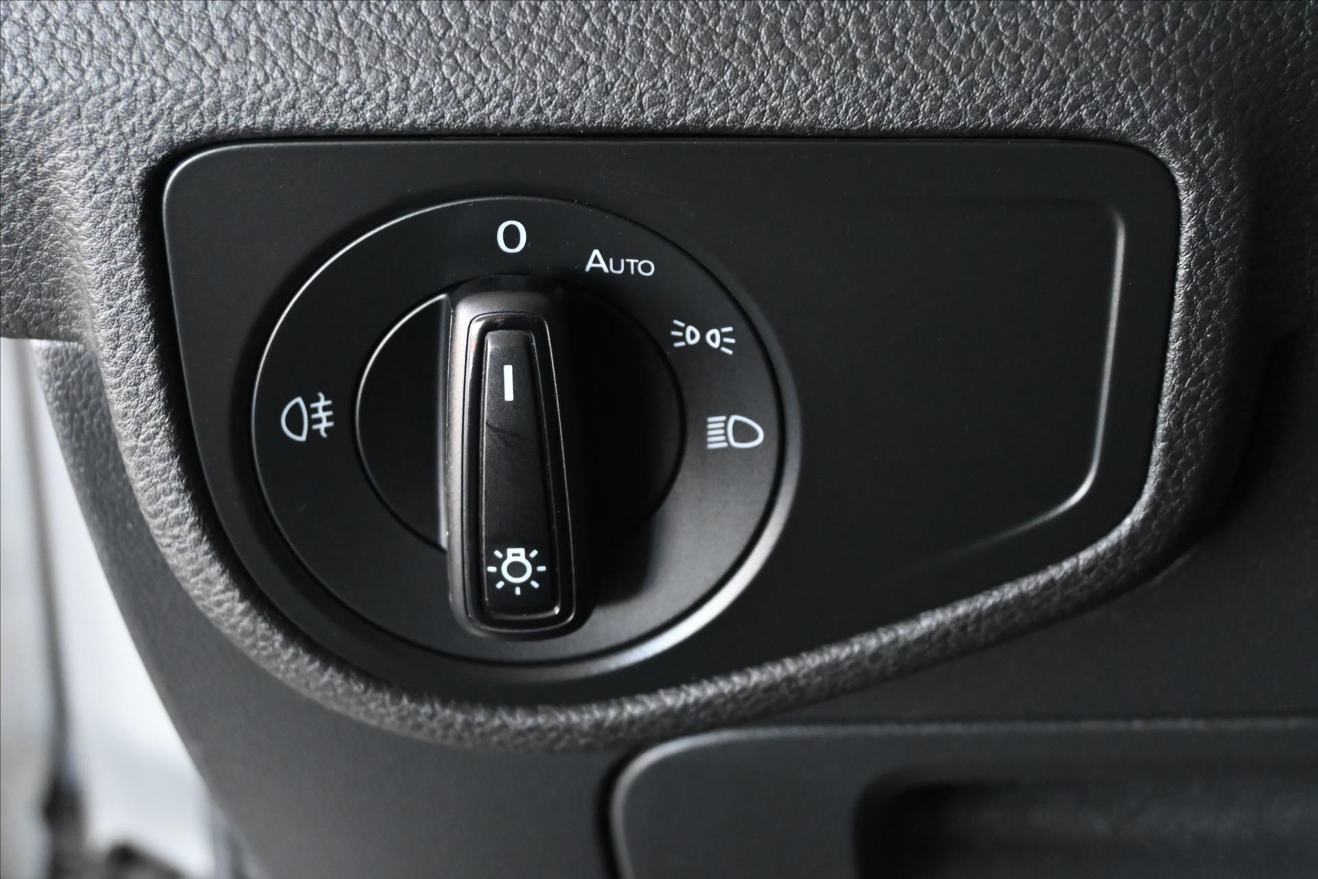 Hlavní fotografie vozu Volkswagen Golf Sportsvan 1,6 TDI 85 kW Navi Záruka až 5 let (29)