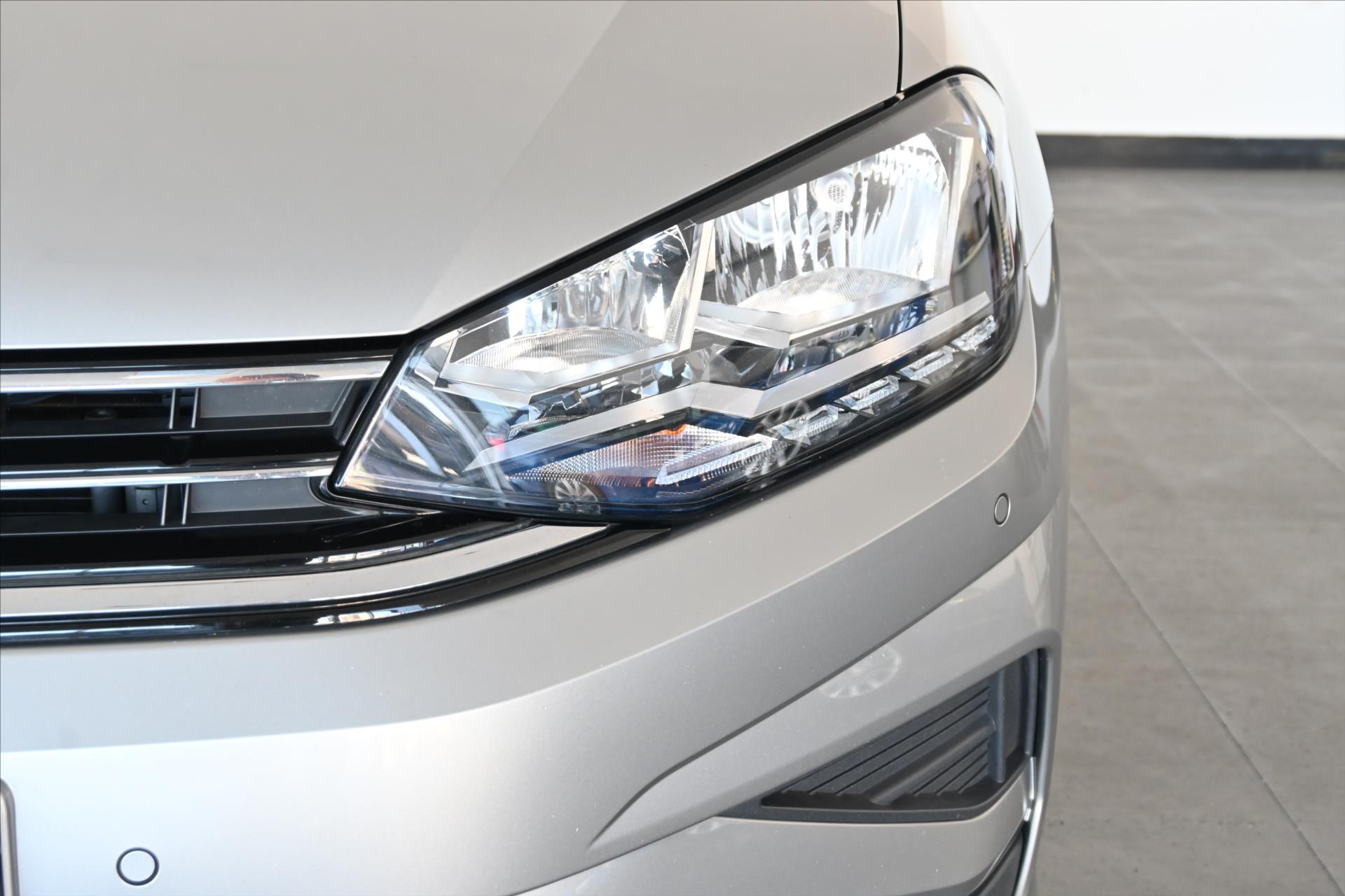 Hlavní fotografie vozu Volkswagen Golf Sportsvan 1,6 TDI 85 kW Navi Záruka až 5 let (31)