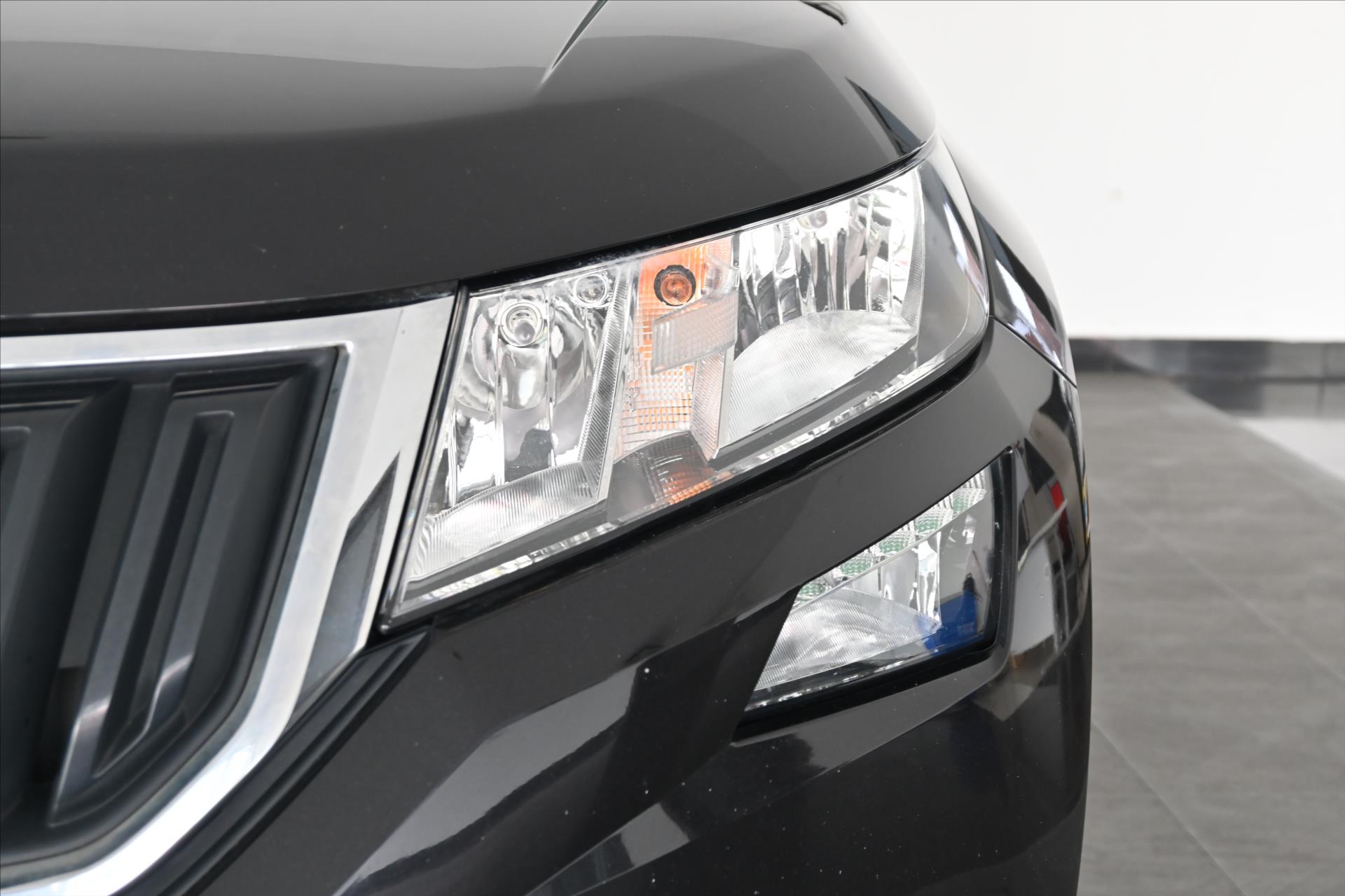 Hlavní fotografie vozu Škoda Kodiaq 2,0 TDI 110 kW DSG 7míst Ambition Záruka až 5 let (33)