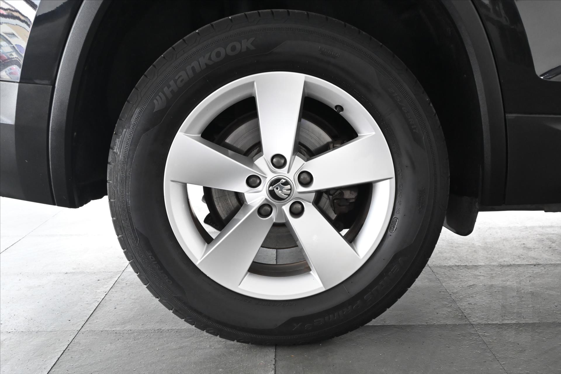 Hlavní fotografie vozu Škoda Kodiaq 2,0 TDI 110 kW DSG 7míst Ambition Záruka až 5 let (35)