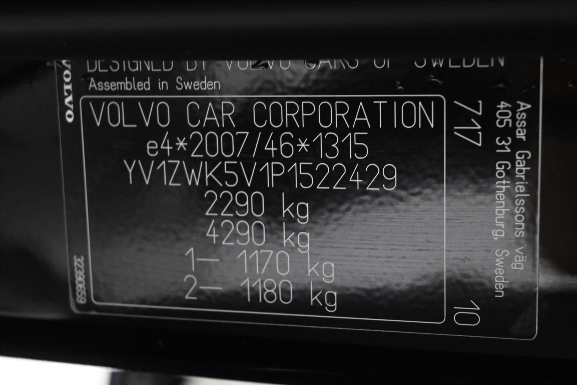 Hlavní fotografie vozu Volvo V60 2,0 B4 145 KW AT8 Inscription Záruka až 5 let (12)