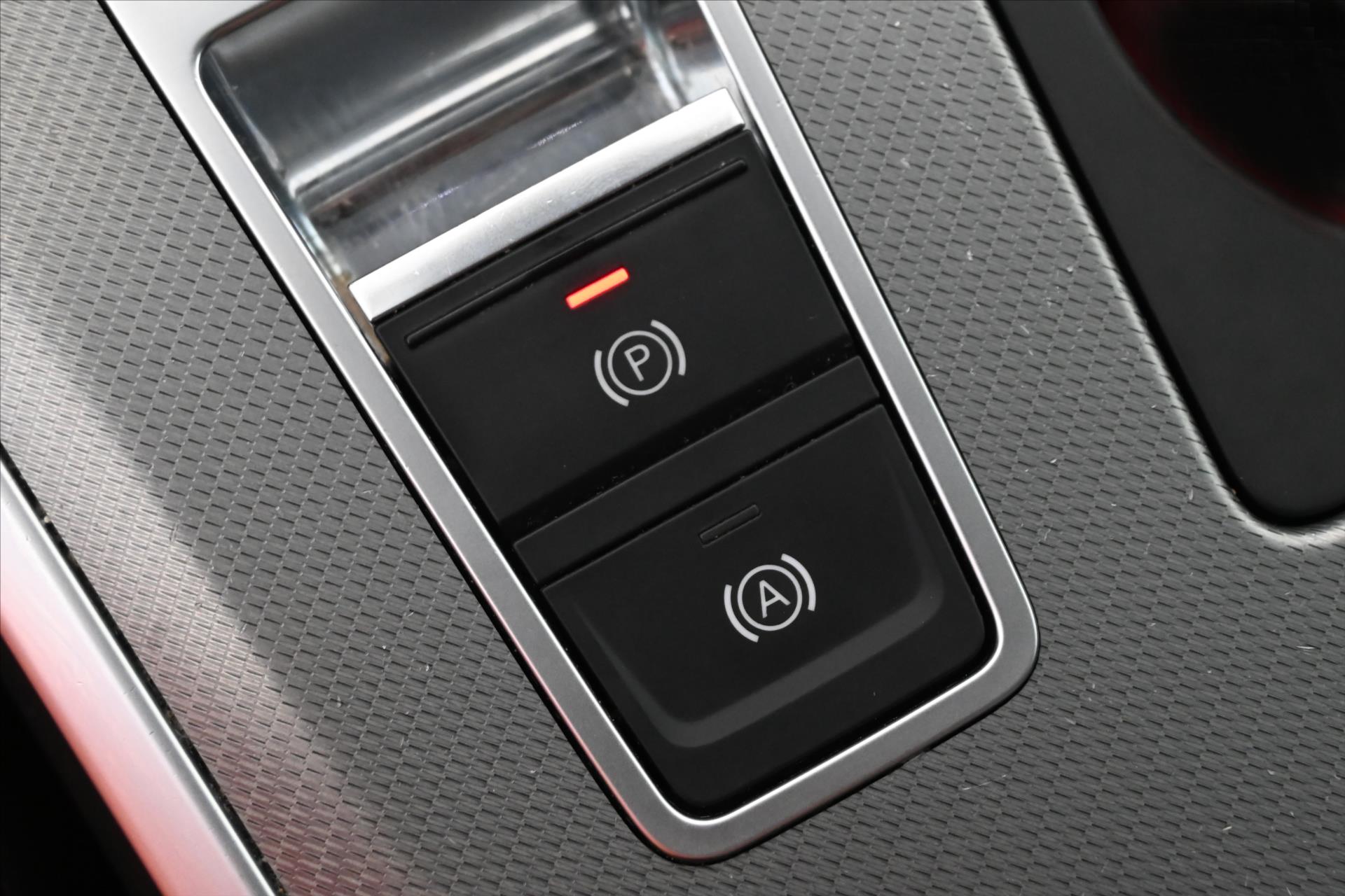 Hlavní fotografie vozu Audi A6 2,0 40TDi 150kW AT7 Quattro Sport Záruka až 5let (25)