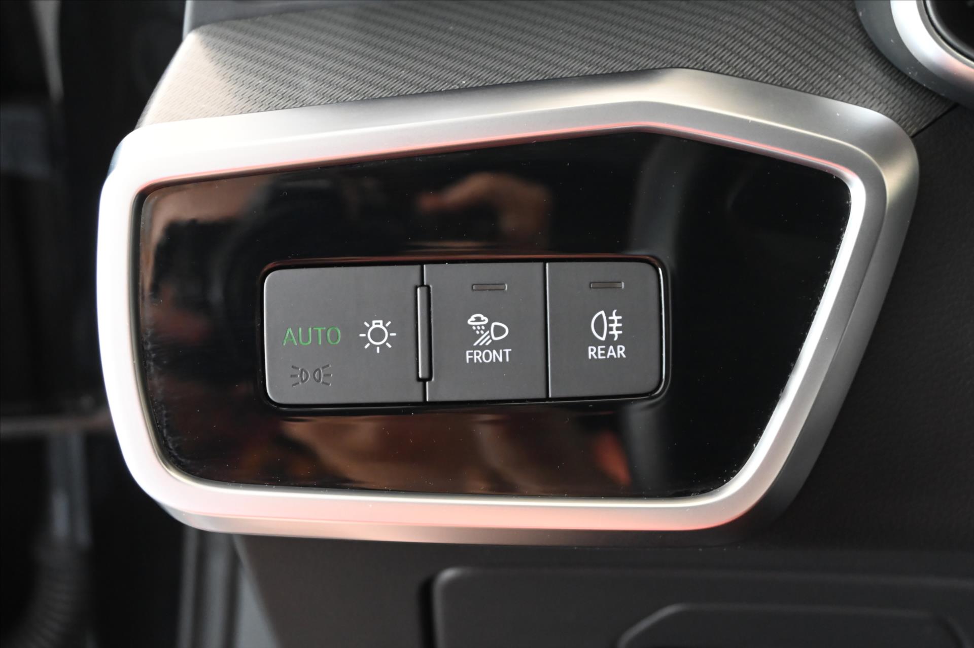 Hlavní fotografie vozu Audi A6 2,0 40TDi 150kW AT7 Quattro Sport Záruka až 5let (28)