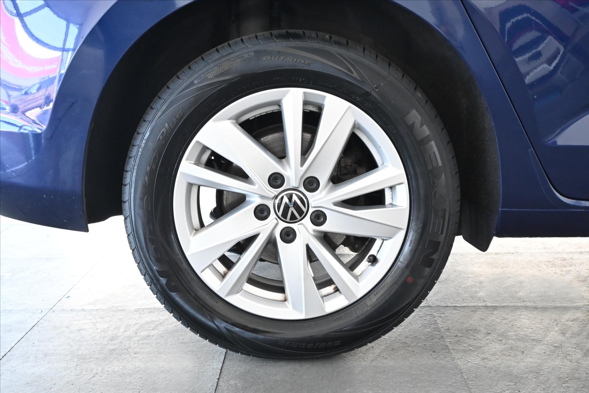 Main photo of the car Volkswagen Touran 2.0 TDI 110 kW DSG 7-seat Highline Warranty up to 5 years (36)