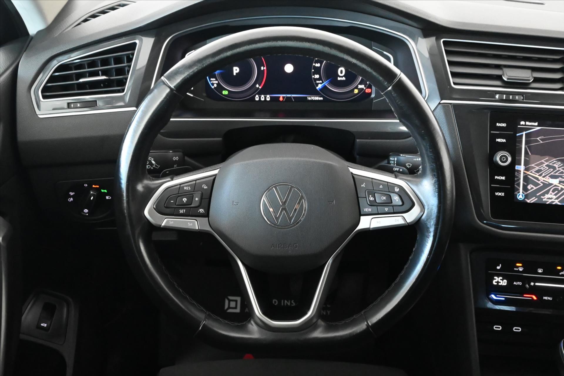 Main photo of the car Volkswagen Tiguan allspace 2.0 TDI 147 kW DSG Elegance 4Motion Warranty up to 5 years (17)