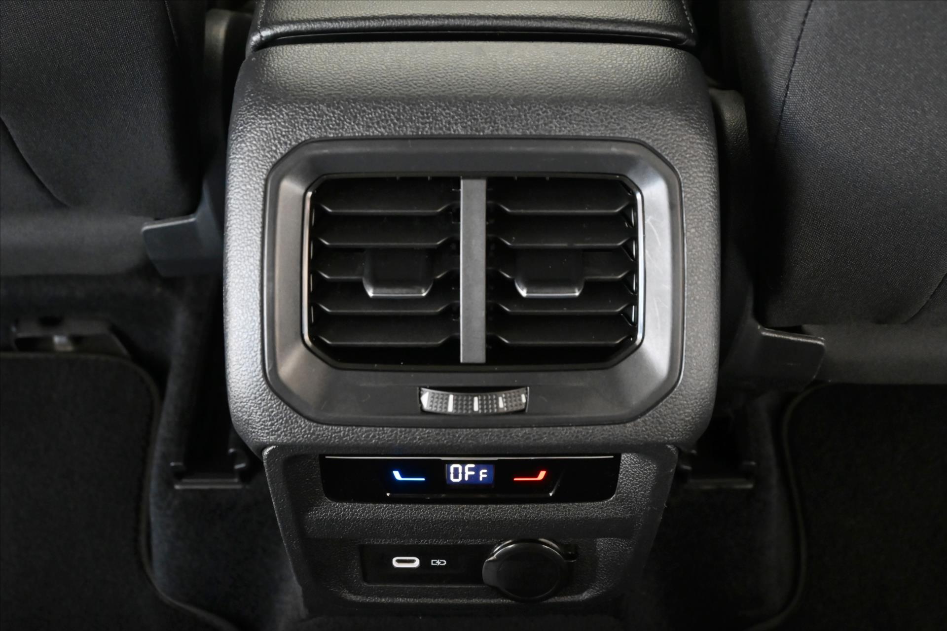 Main photo of the car Volkswagen Tiguan allspace 2.0 TDI 147 kW DSG Elegance 4Motion Warranty up to 5 years (24)