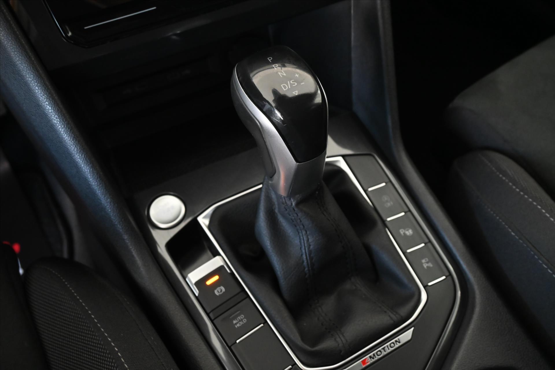 Main photo of the car Volkswagen Tiguan allspace 2.0 TDI 147 kW DSG Elegance 4Motion Warranty up to 5 years (25)