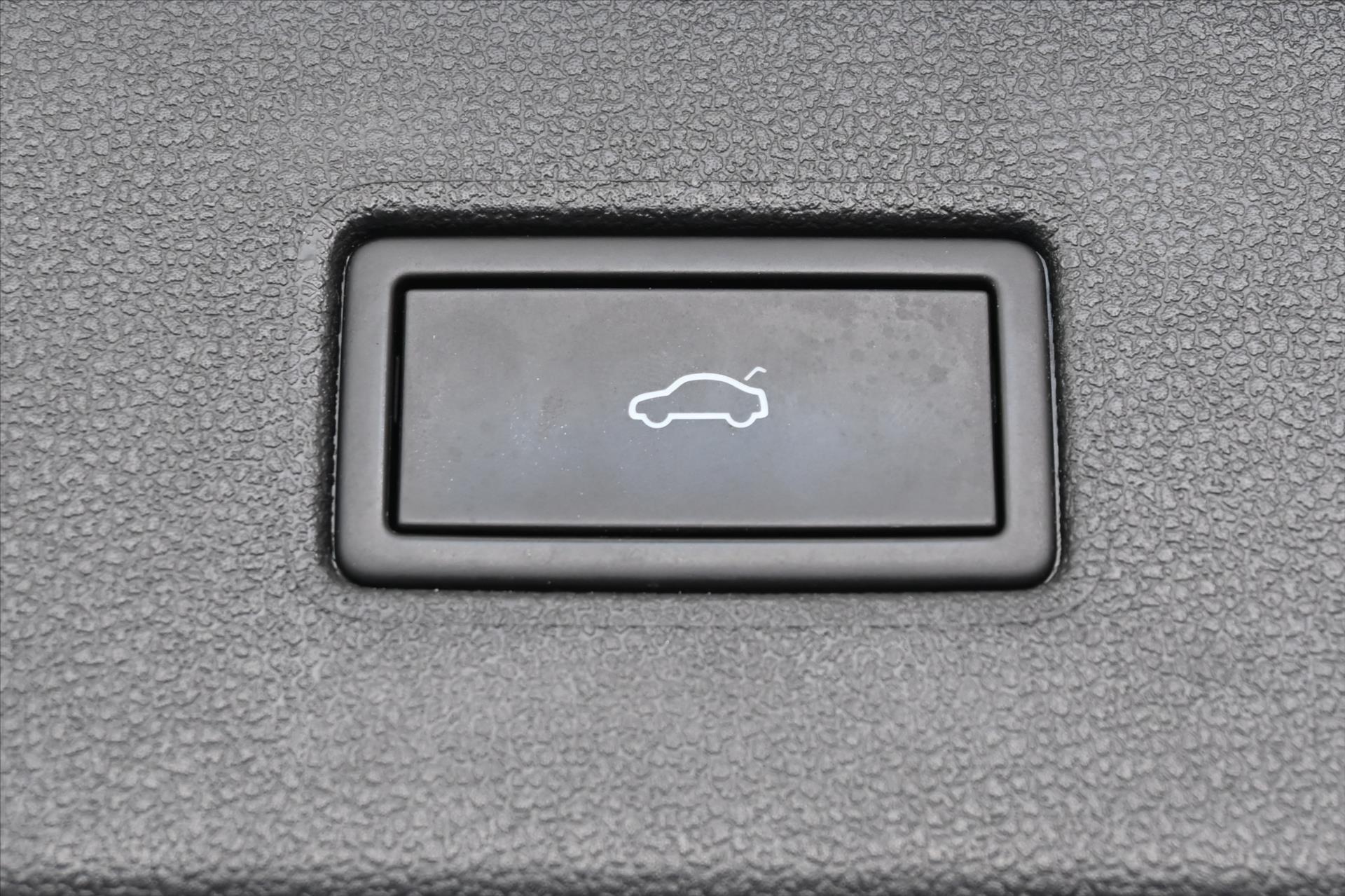 Main photo of the car Volkswagen Tiguan allspace 2.0 TDI 147 kW DSG Elegance 4Motion Warranty up to 5 years (33)